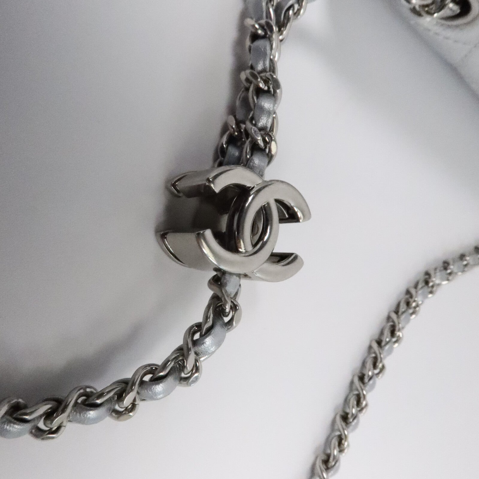 CHANEL 牛皮皮革Mini Classic 17鏈帶肩背袋