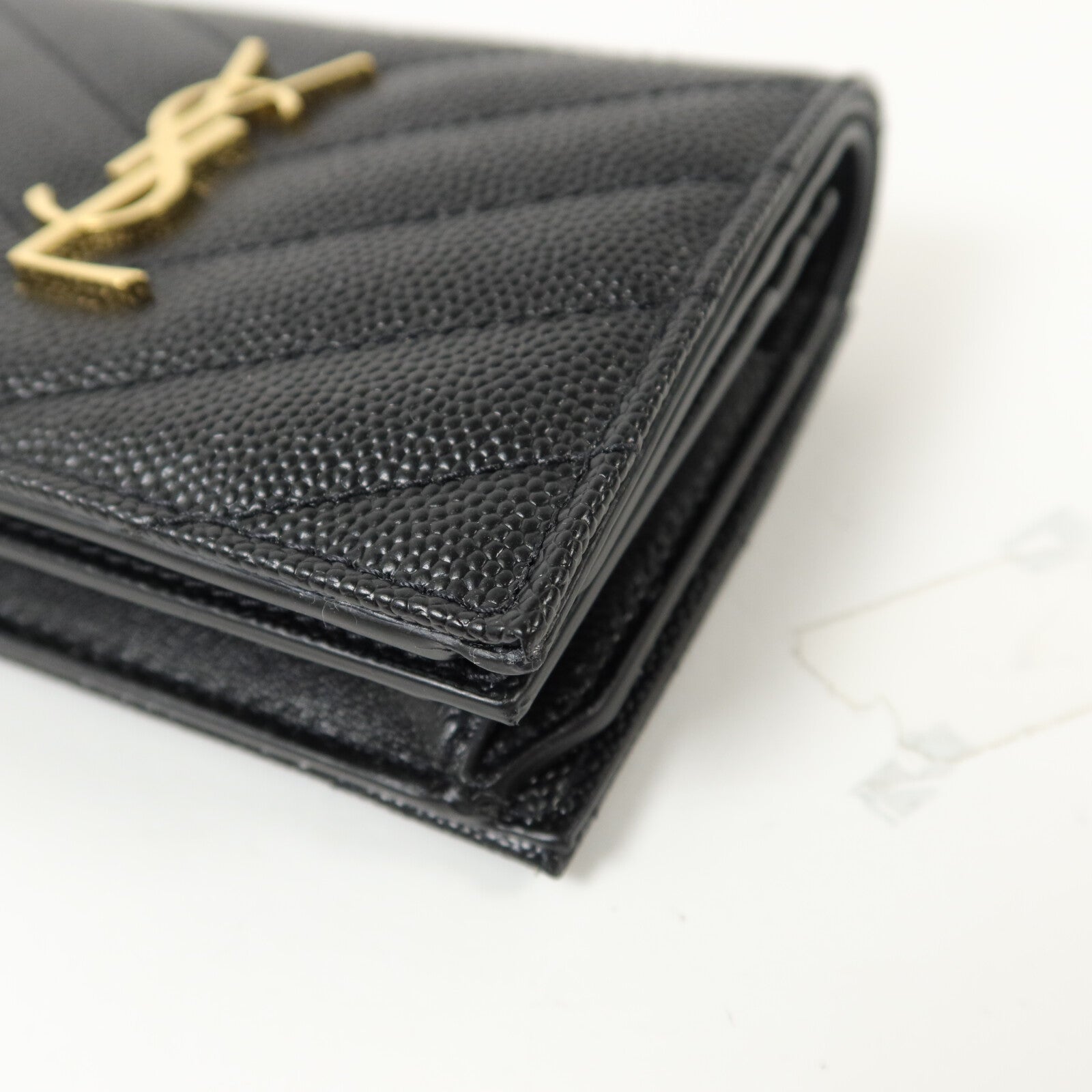 SAINT LAURENT 牛皮皮革Cassandre Matelasse Flap Card Case錢包