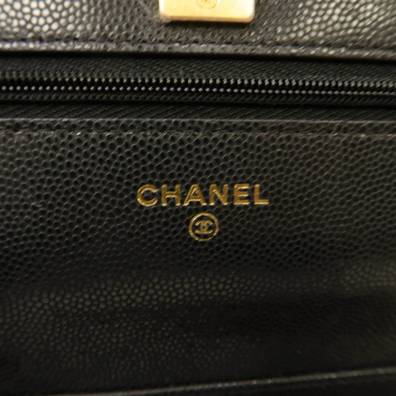 CHANEL 菱格Caviar皮革Gold Coin Wallet On Chain金扣鏈帶肩背袋黑色