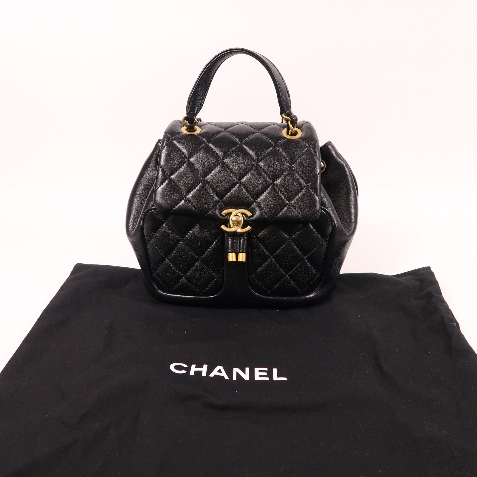 CHANEL 羊皮皮革Backpack金扣背包