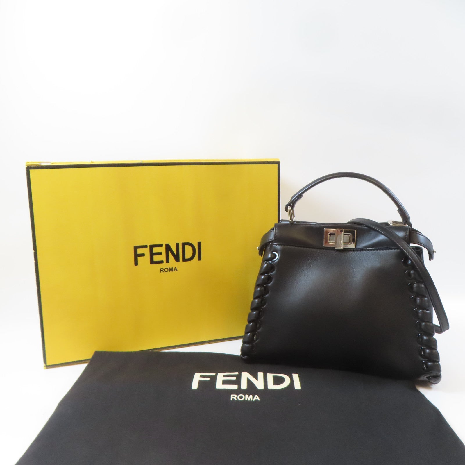 FENDI 牛皮皮革Peekaboo銀扣手挽肩背兩用袋黑色