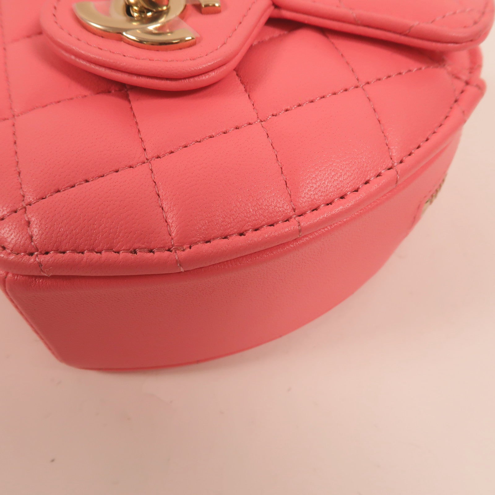 CHANEL 羊皮皮革CC In Love Heart肩背袋