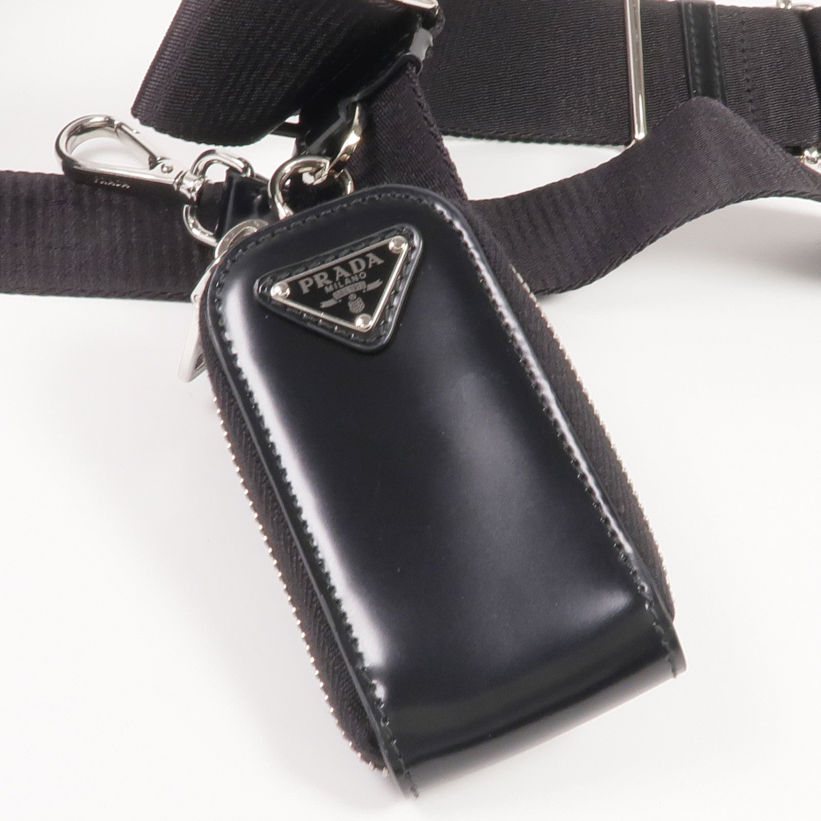 PRADA 尼龍/皮革Shoulder Bag銀扣肩背袋