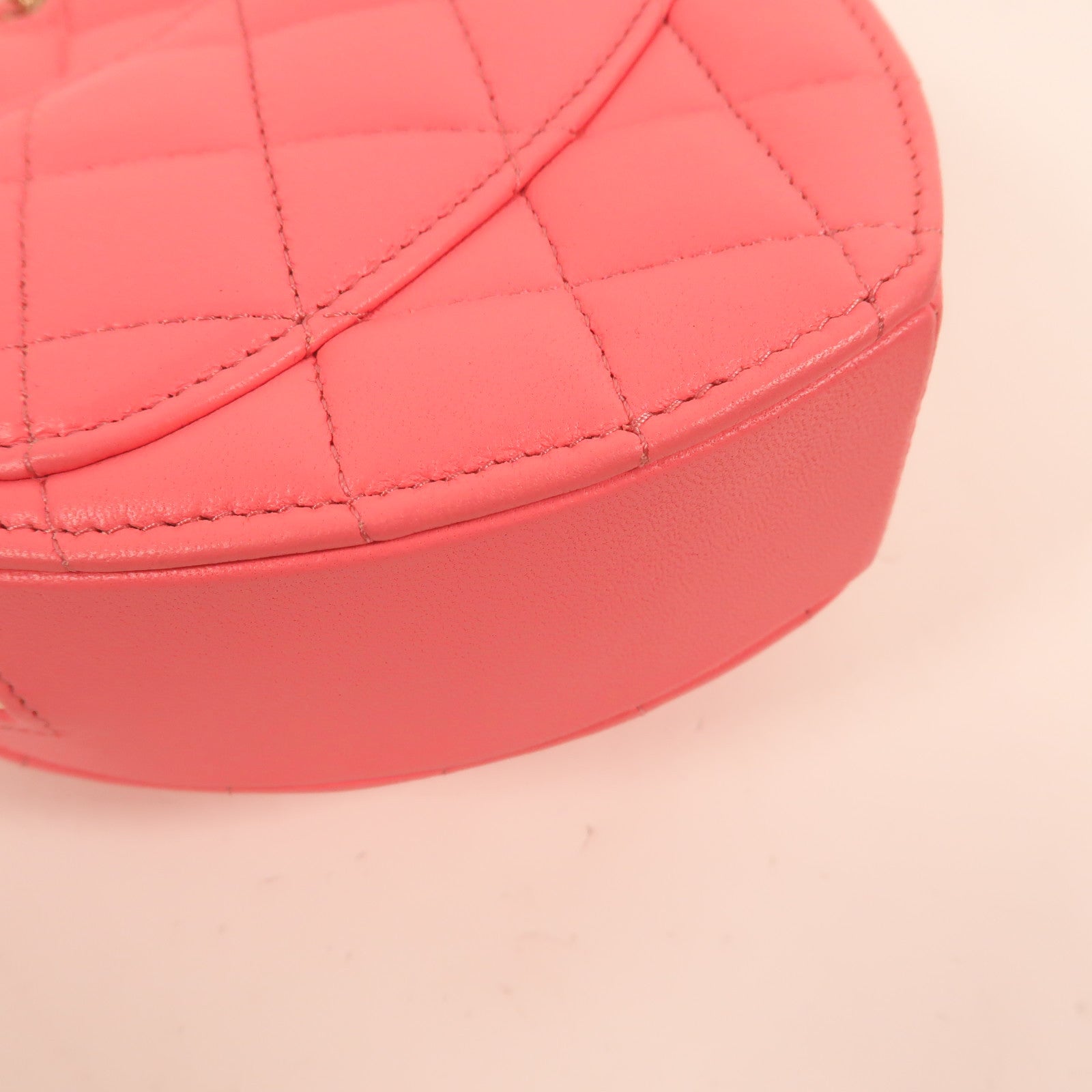 CHANEL 羊皮皮革CC In Love Heart肩背袋