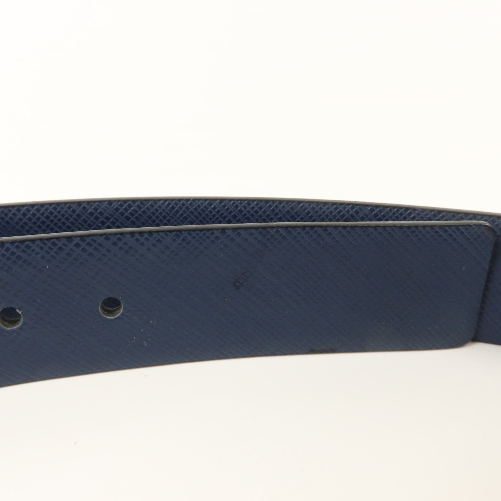 Salvatore Ferragamo Saffiano皮革Ferragamo Reversible Belt 80cm金扣皮帶