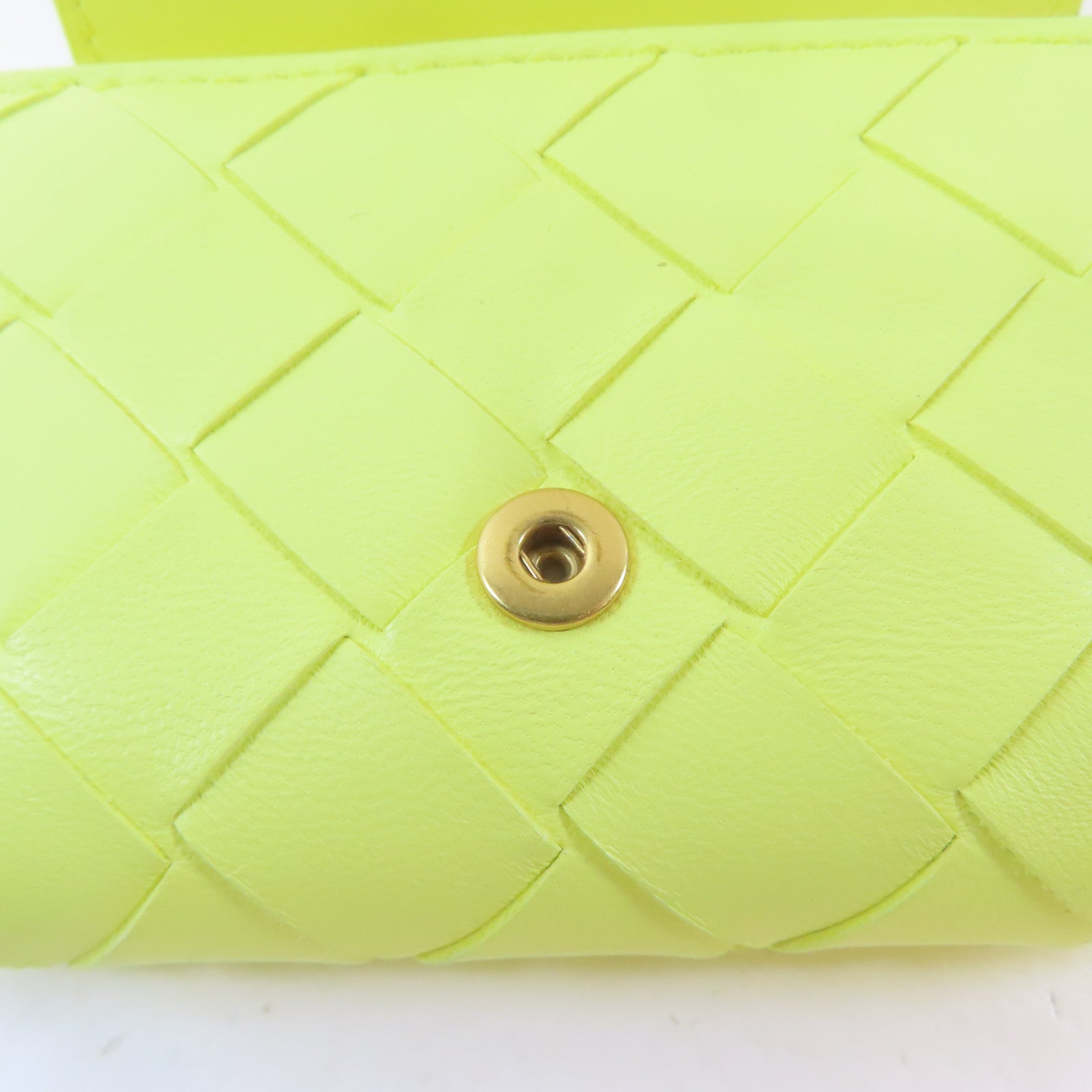 BOTTEGA VENETA 織紋牛皮皮革Trifold Wallet金扣錢包黃色