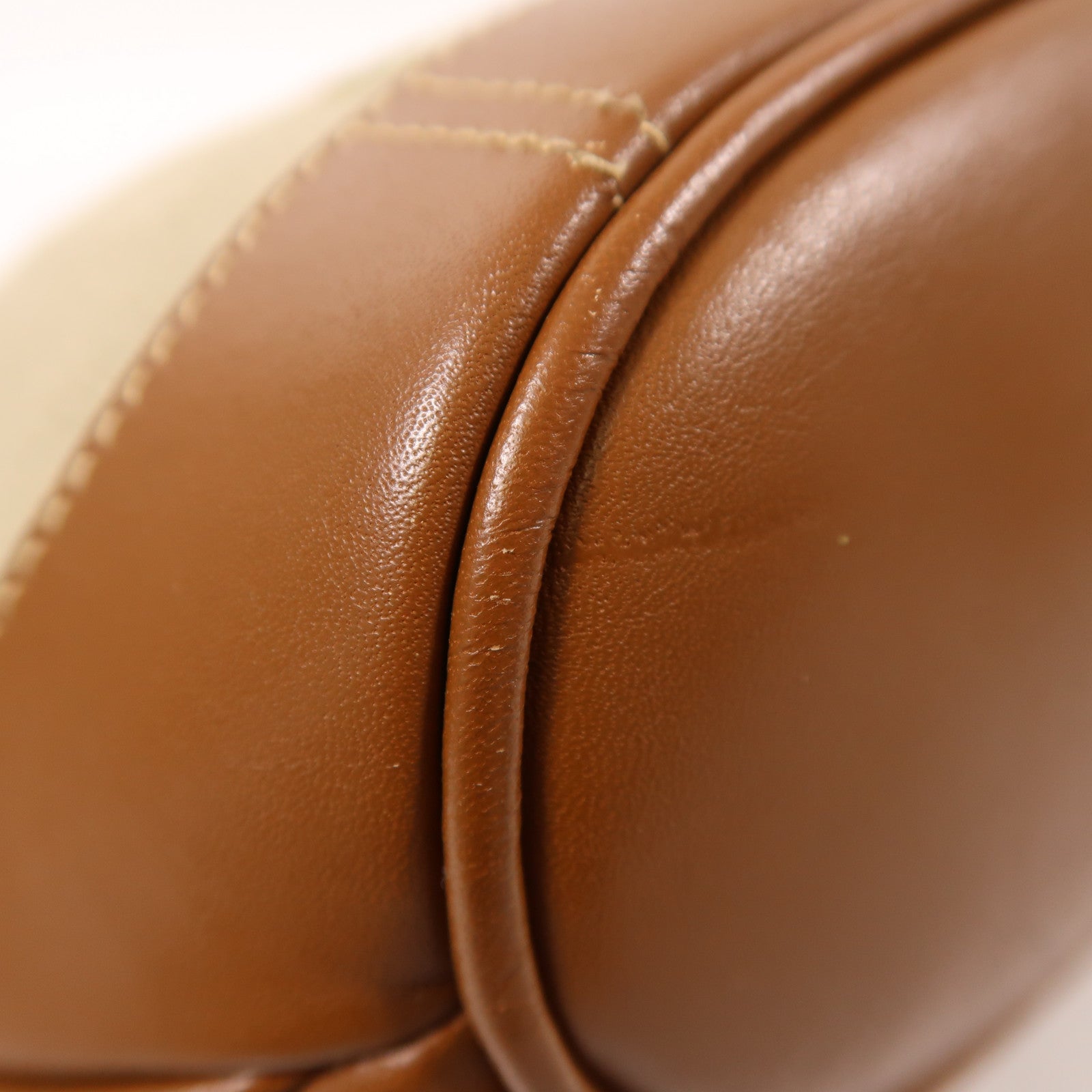 GUCCI 帆布Vintage Shoulder Bag銀扣肩背袋