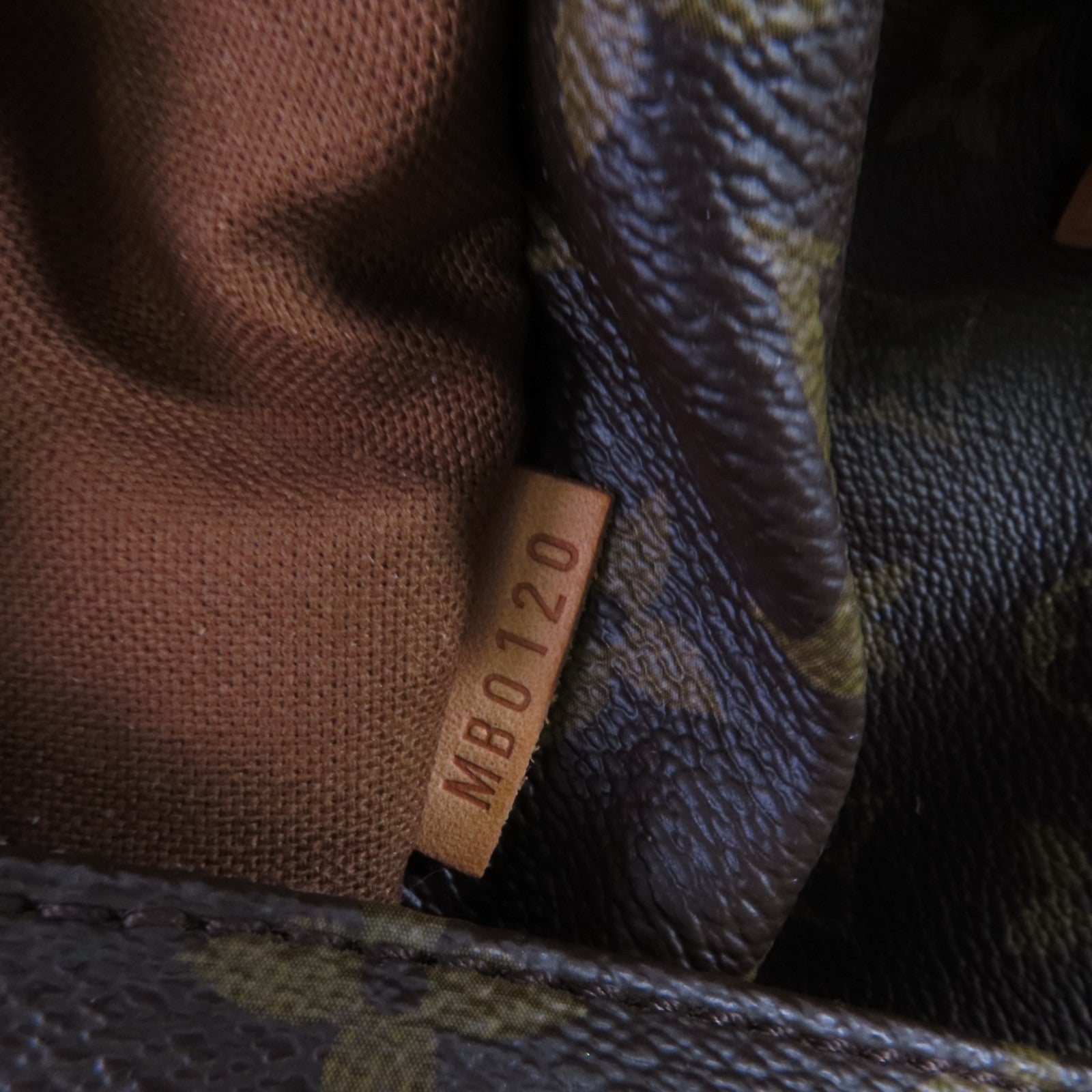 LOUIS VUITTON Monogram Totally MM金扣肩背袋