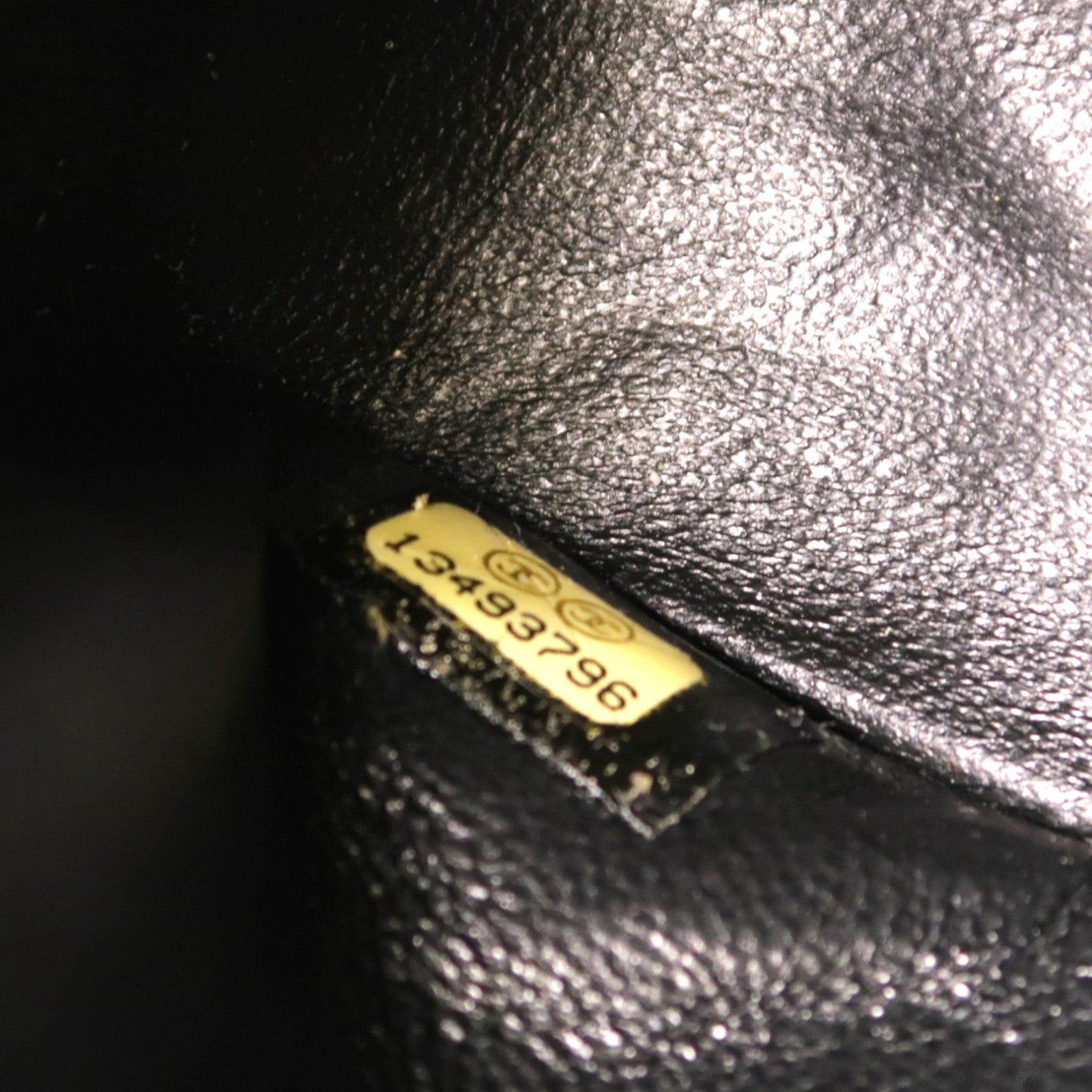 CHANEL 牛皮皮革Classic 25銀扣鏈帶肩背袋
