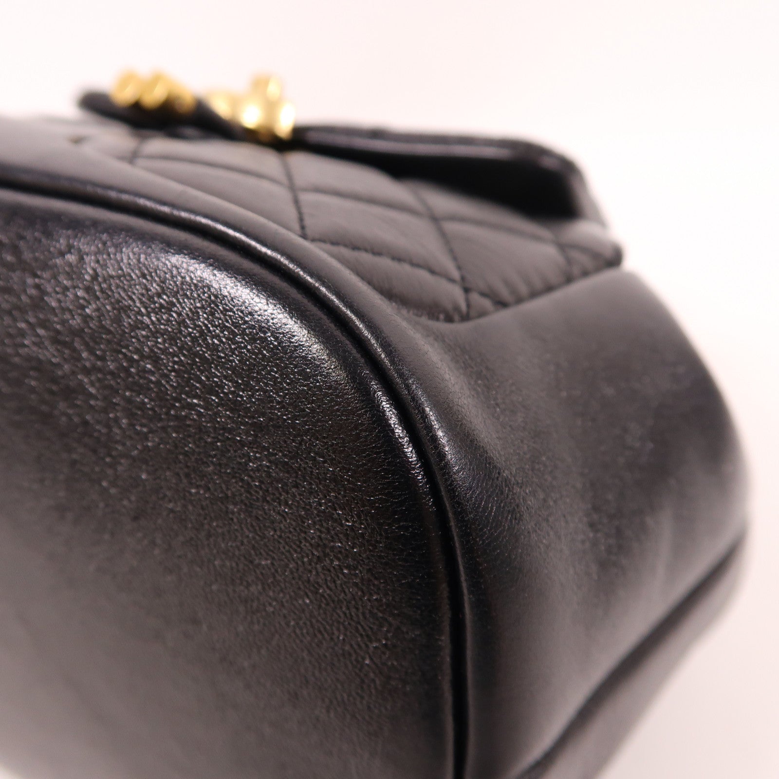 CHANEL 羊皮皮革Backpack金扣背包