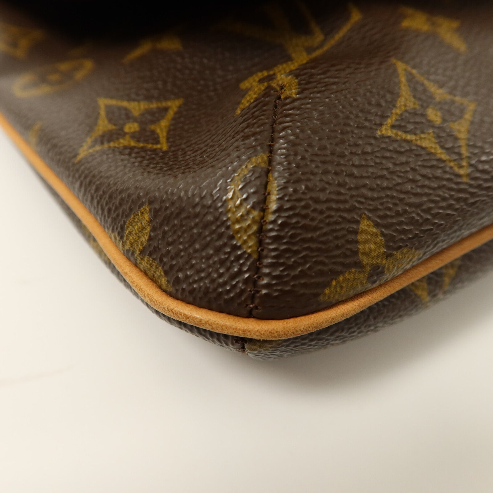 LOUIS VUITTON Monogram Musette Tango Short肩背袋