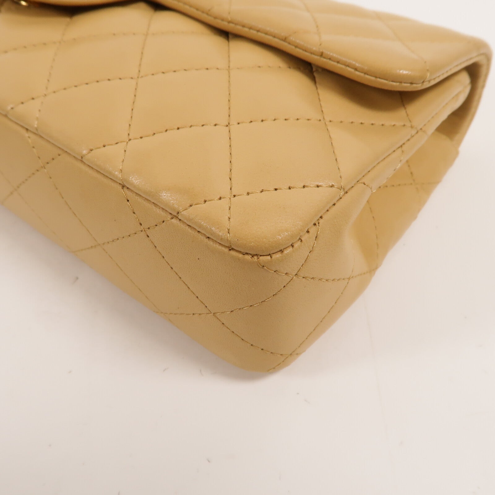 CHANEL 羊皮皮革Chain Shoulder金扣鏈帶肩背袋