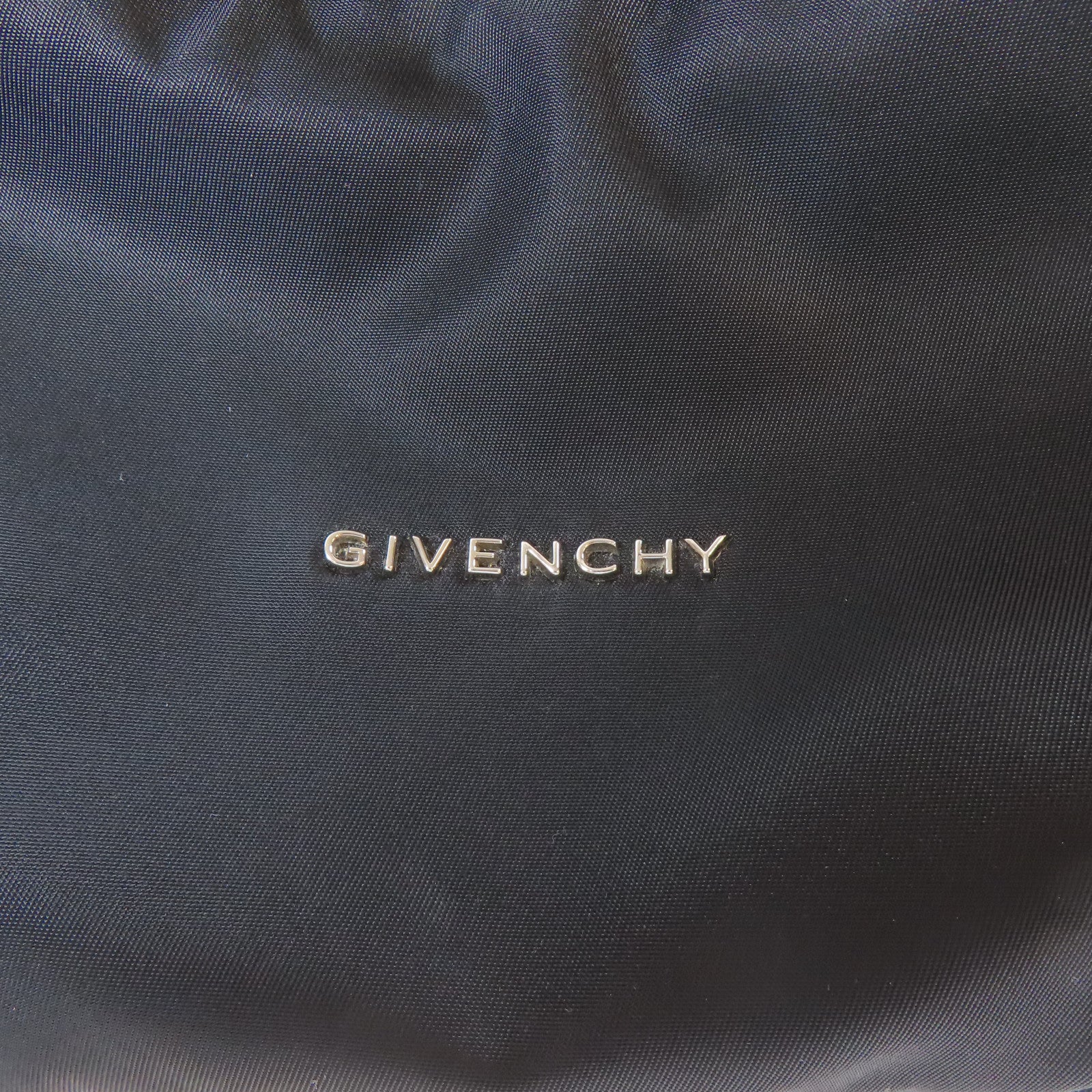 GIVENCHY 尼龍Pandora Bag銀扣手挽肩背兩用袋黑色