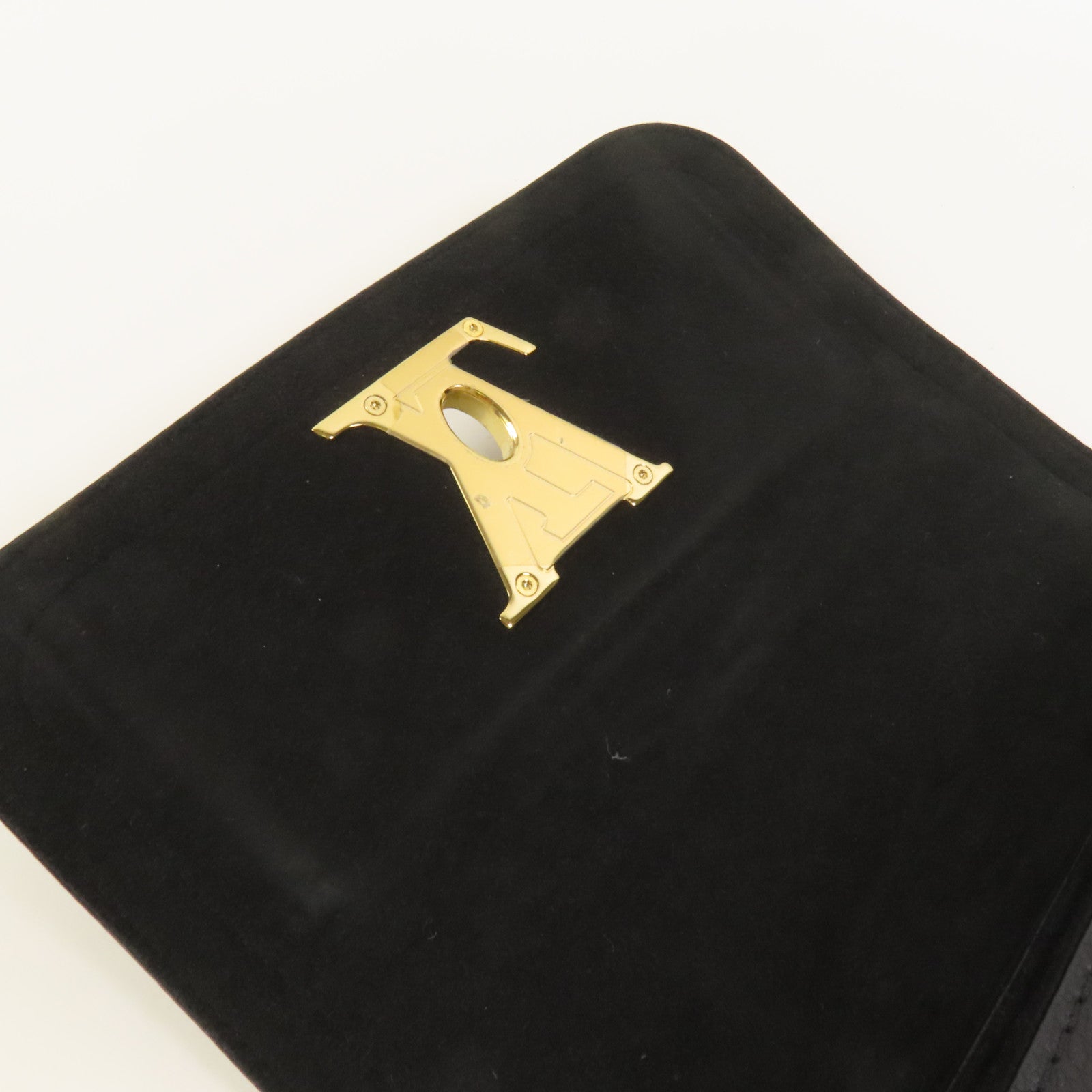 LOUIS VUITTON 牛皮皮革Lockme Tender金扣肩背袋