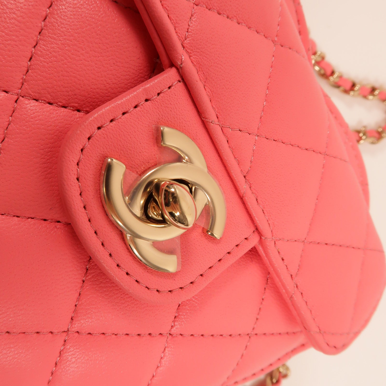 CHANEL 羊皮皮革CC In Love Heart肩背袋