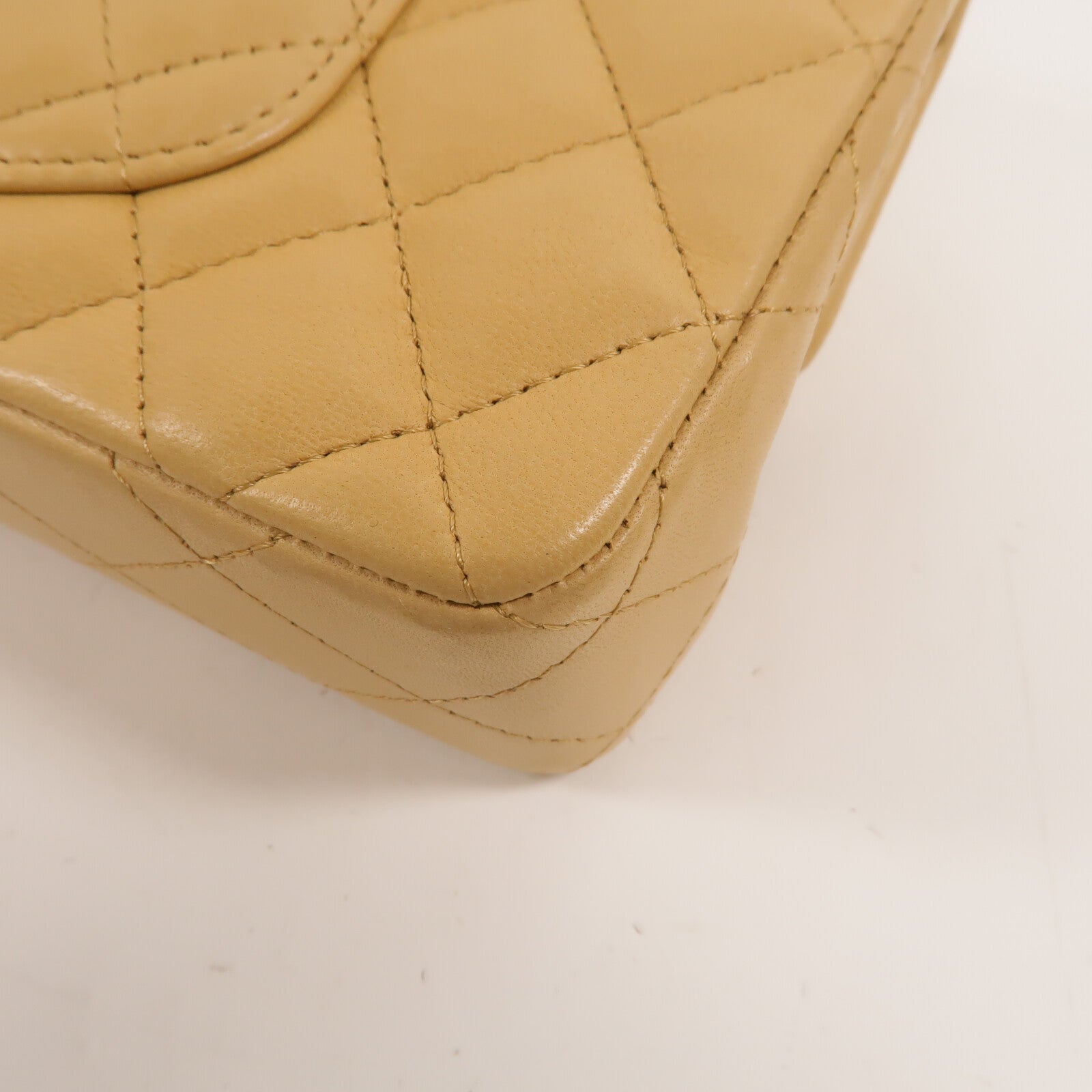 CHANEL 羊皮皮革Chain Shoulder金扣鏈帶肩背袋