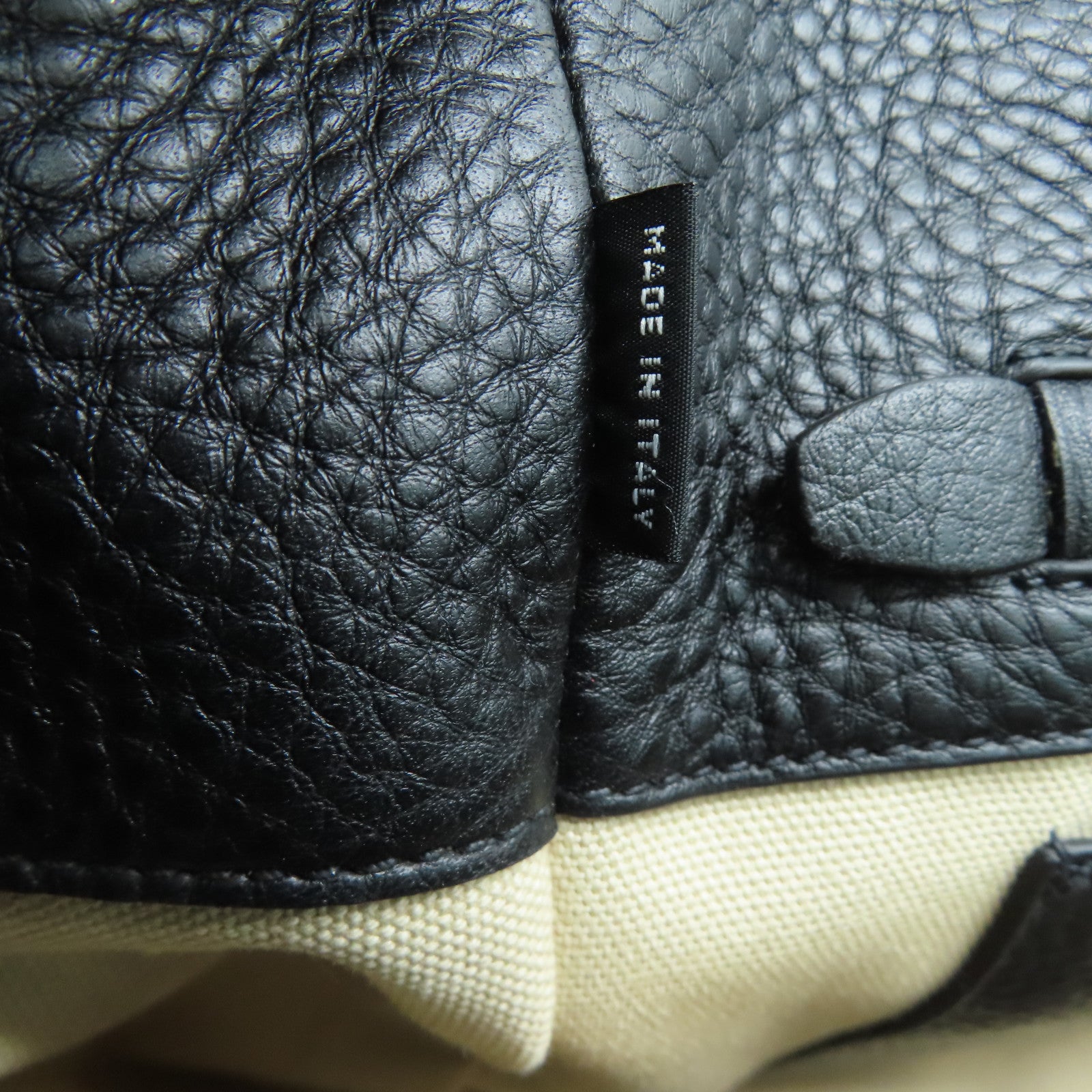 PRADA 牛皮皮革Tote Bag金扣手挽袋/肩背袋黑色
