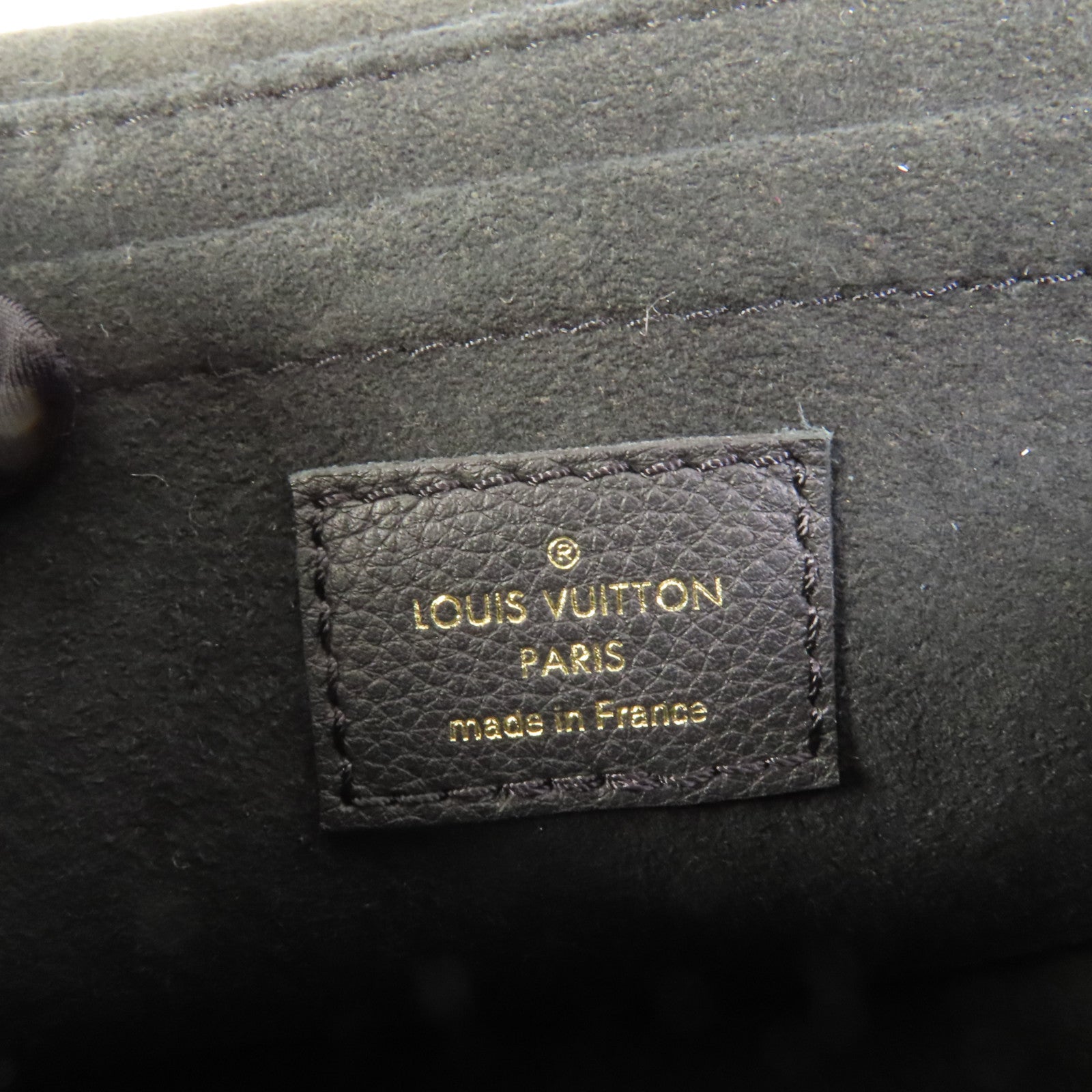 LOUIS VUITTON 牛皮皮革Lockme Tender金扣肩背袋