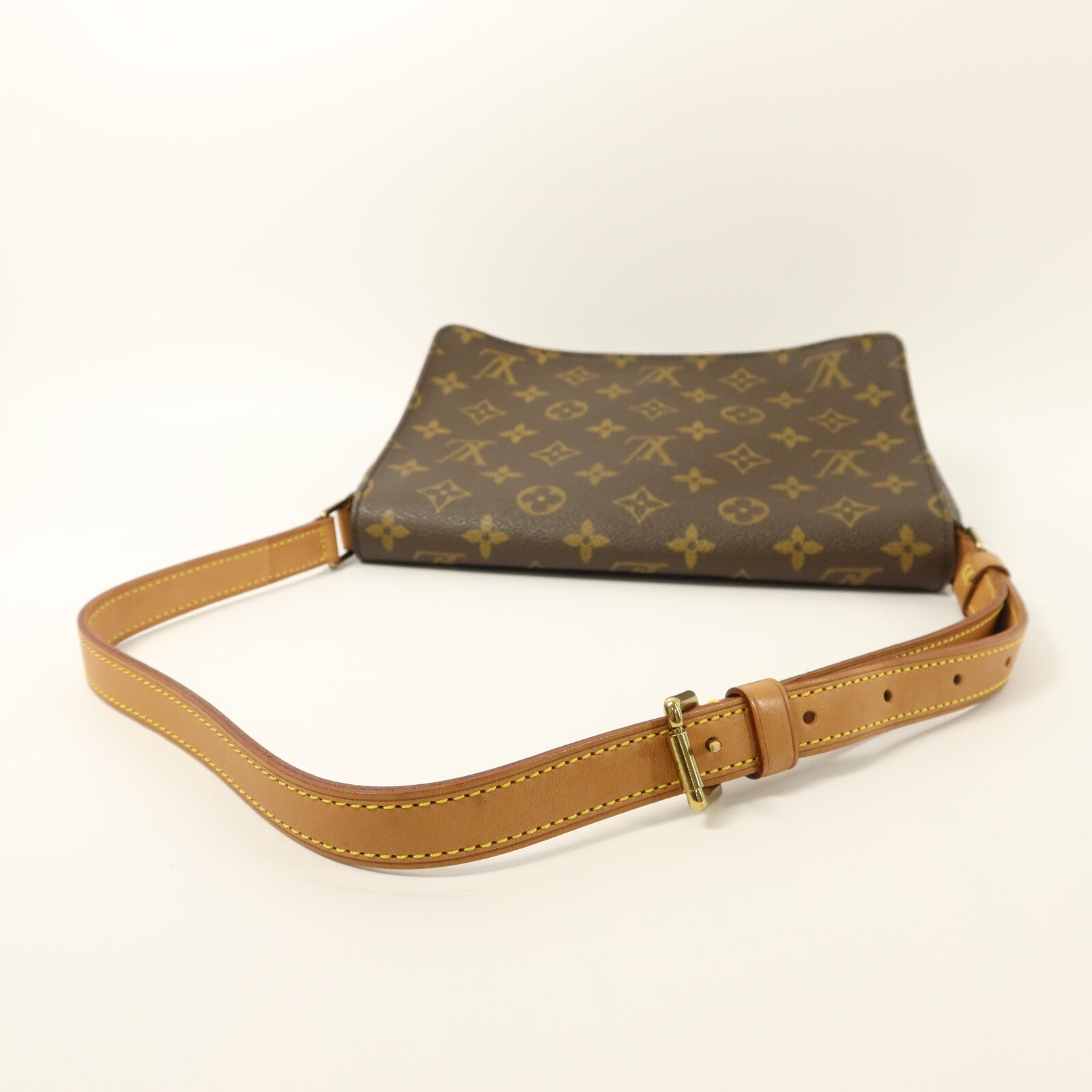 LOUIS VUITTON Monogram Musette Tango Short肩背袋