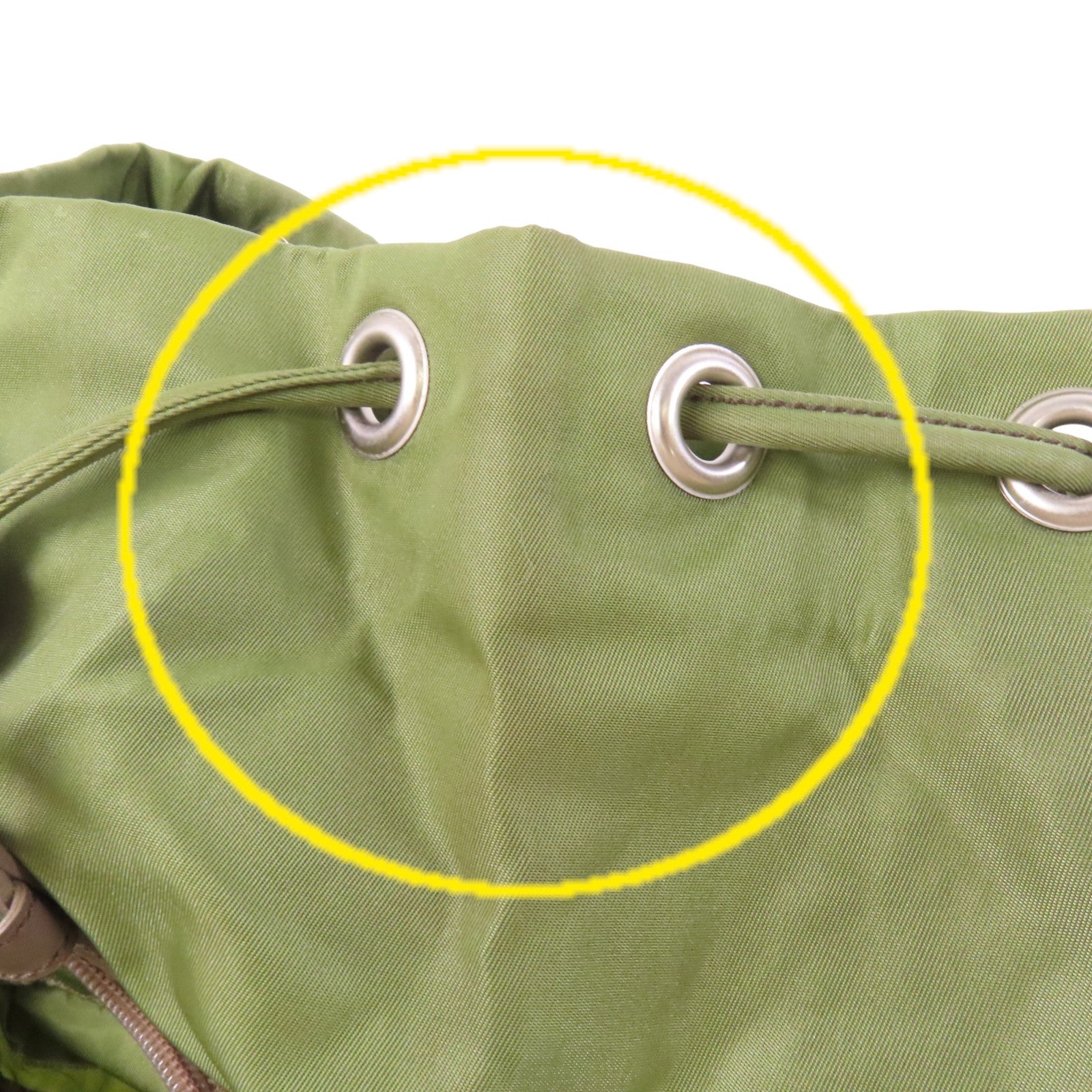 PRADA 尼龍Rucksack銀扣背包