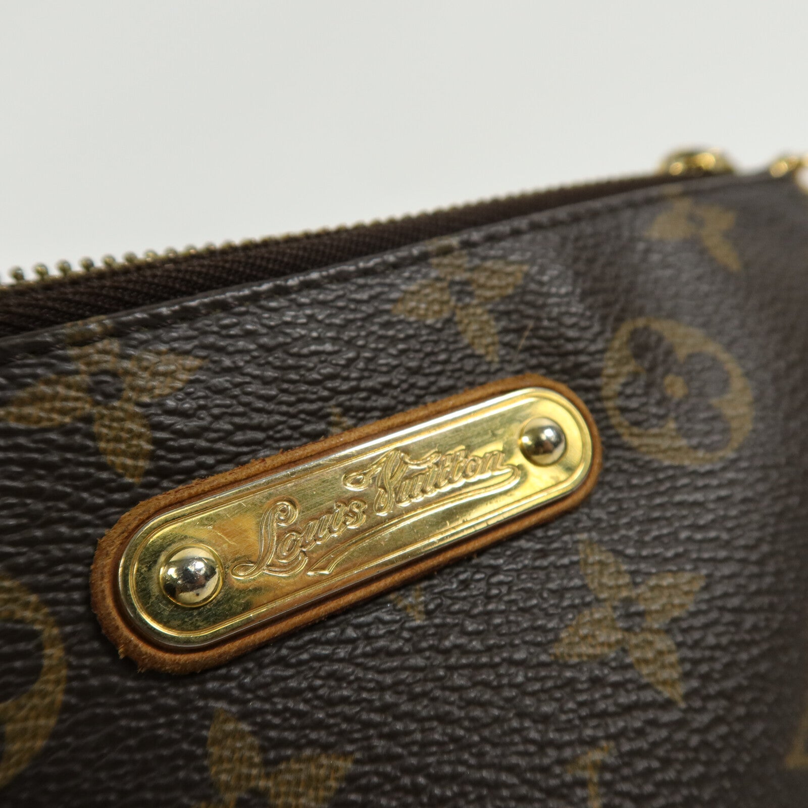 LOUIS VUITTON Monogram Pochette Milla MM 鏈帶肩背袋