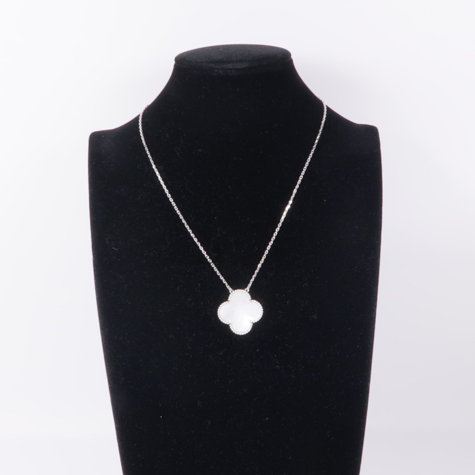 Van Cleef & Arpels 18K白金Magic Alhambra Necklace珍珠貝母項鍊