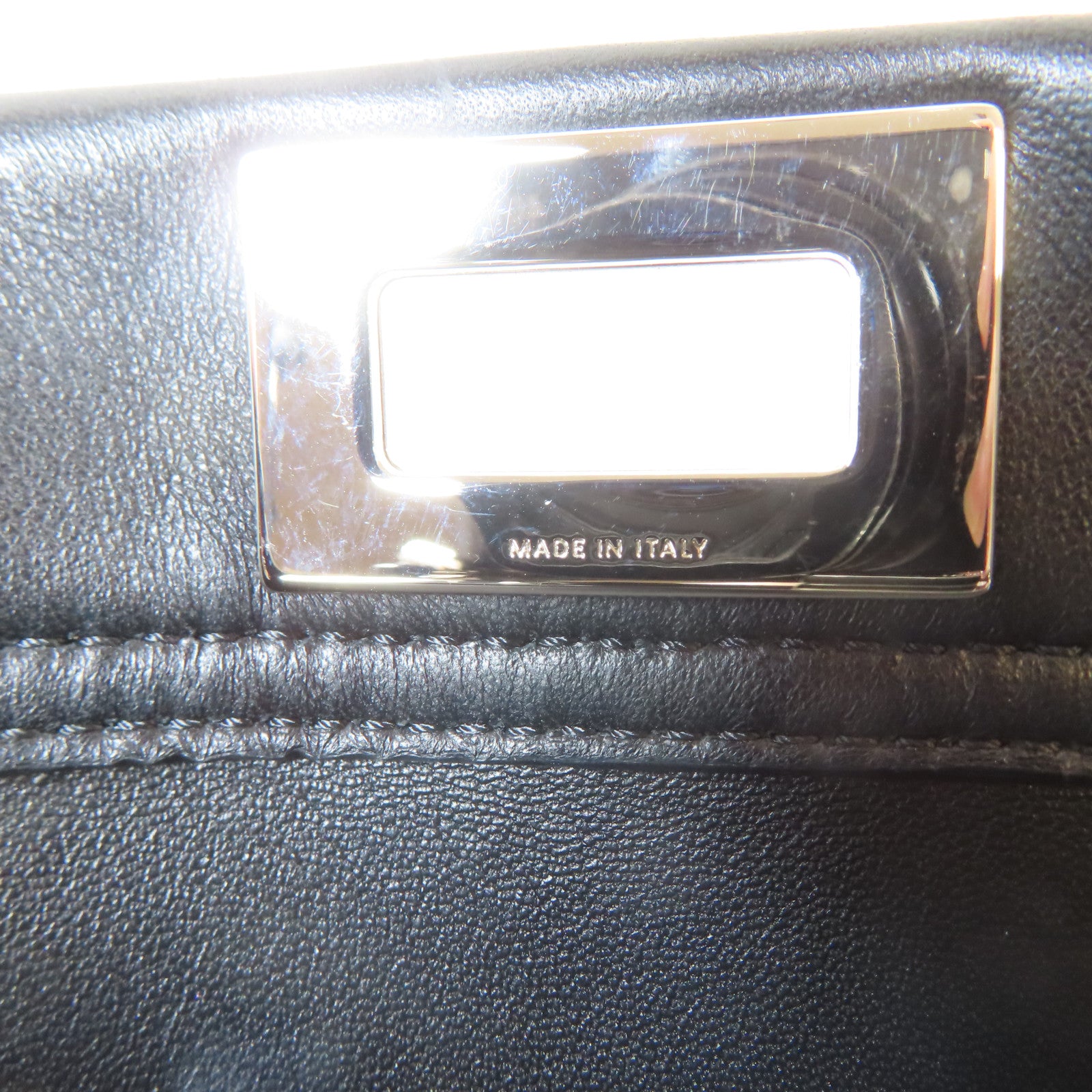 FENDI 牛皮皮革Peekaboo銀扣手挽肩背兩用袋黑色