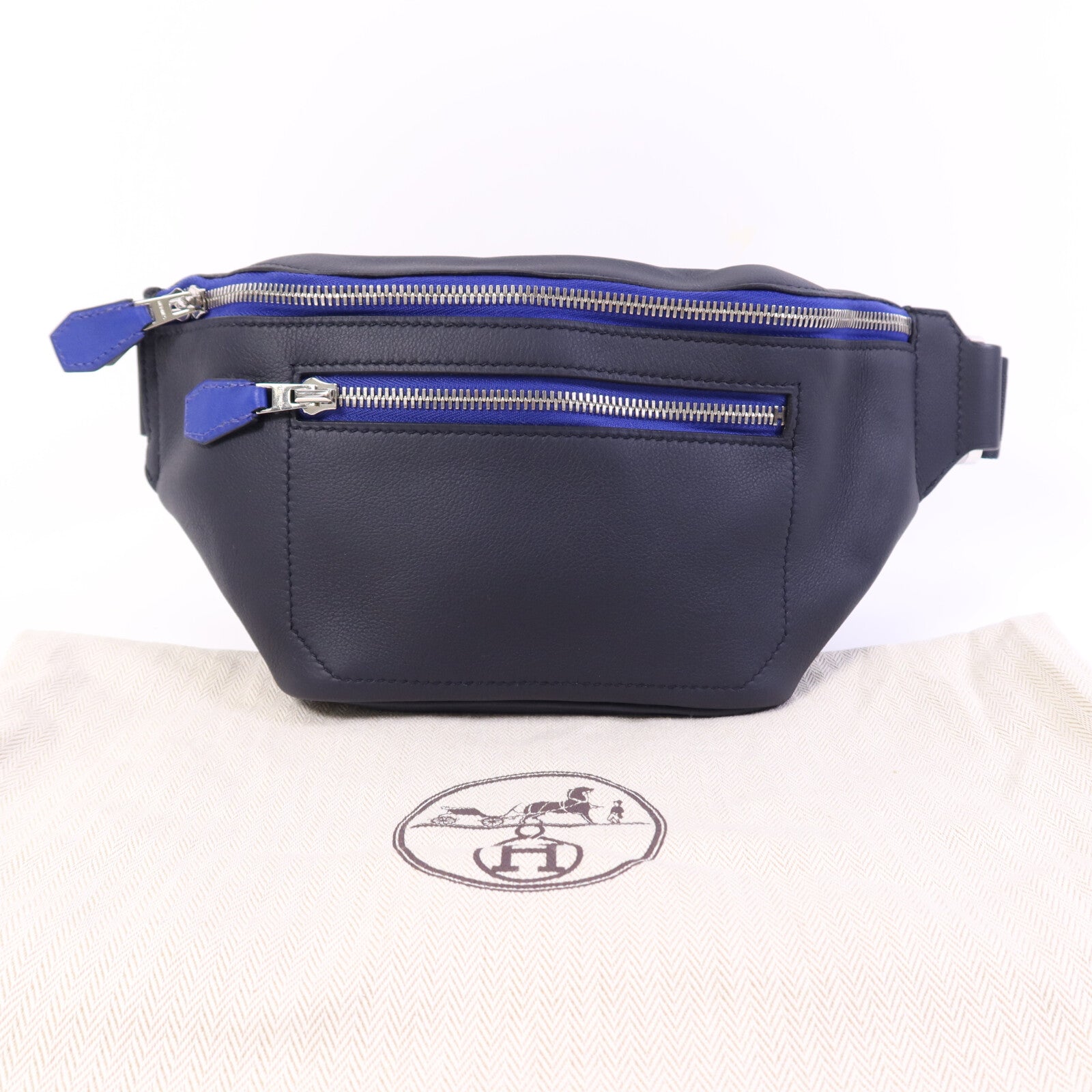 HERMES Swift皮革Cityslide Belt PM銀扣腰包Bleu Indigo/Bleu Electrique