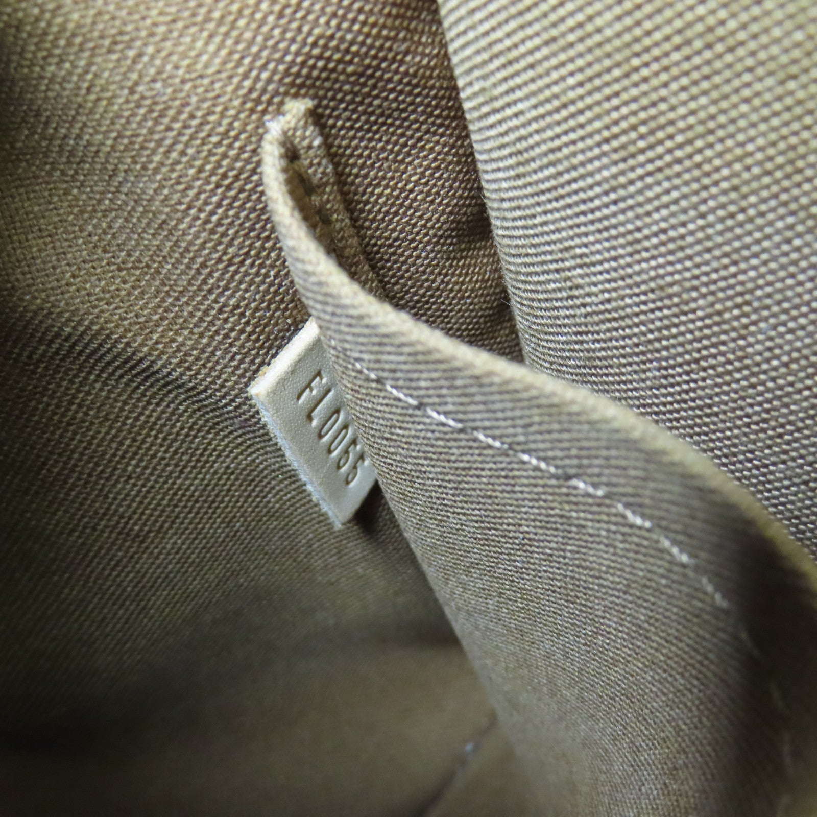 LOUIS VUITTON Monogram Popincourt Haut金扣肩背袋