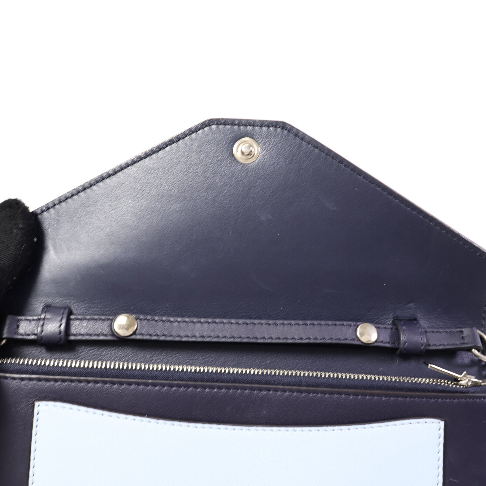 CELINE 牛皮皮革Wallet On Chain鏈帶肩背袋