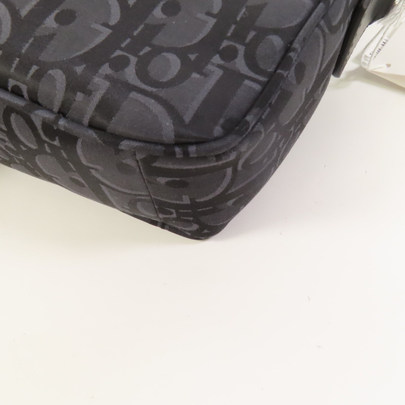 Dior 尼龍Dior Trek銀扣肩背袋