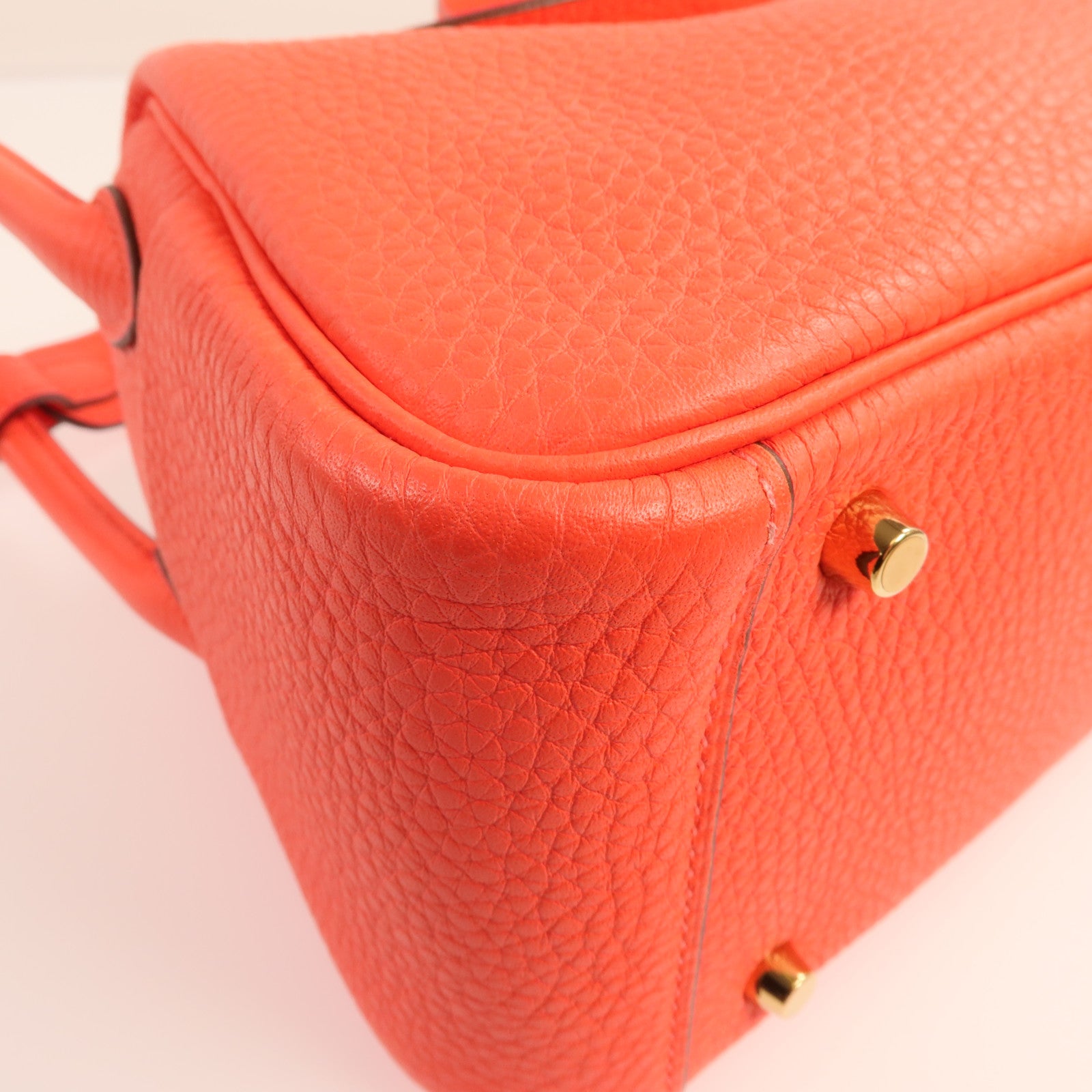 HERMES Clemence皮革Mini Lindy金扣手挽肩背兩用袋Rose Tomate