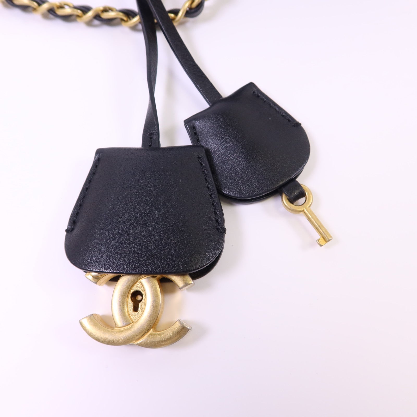 CHANEL 牛皮皮革Vanity Case Bag金扣手挽肩背兩用袋