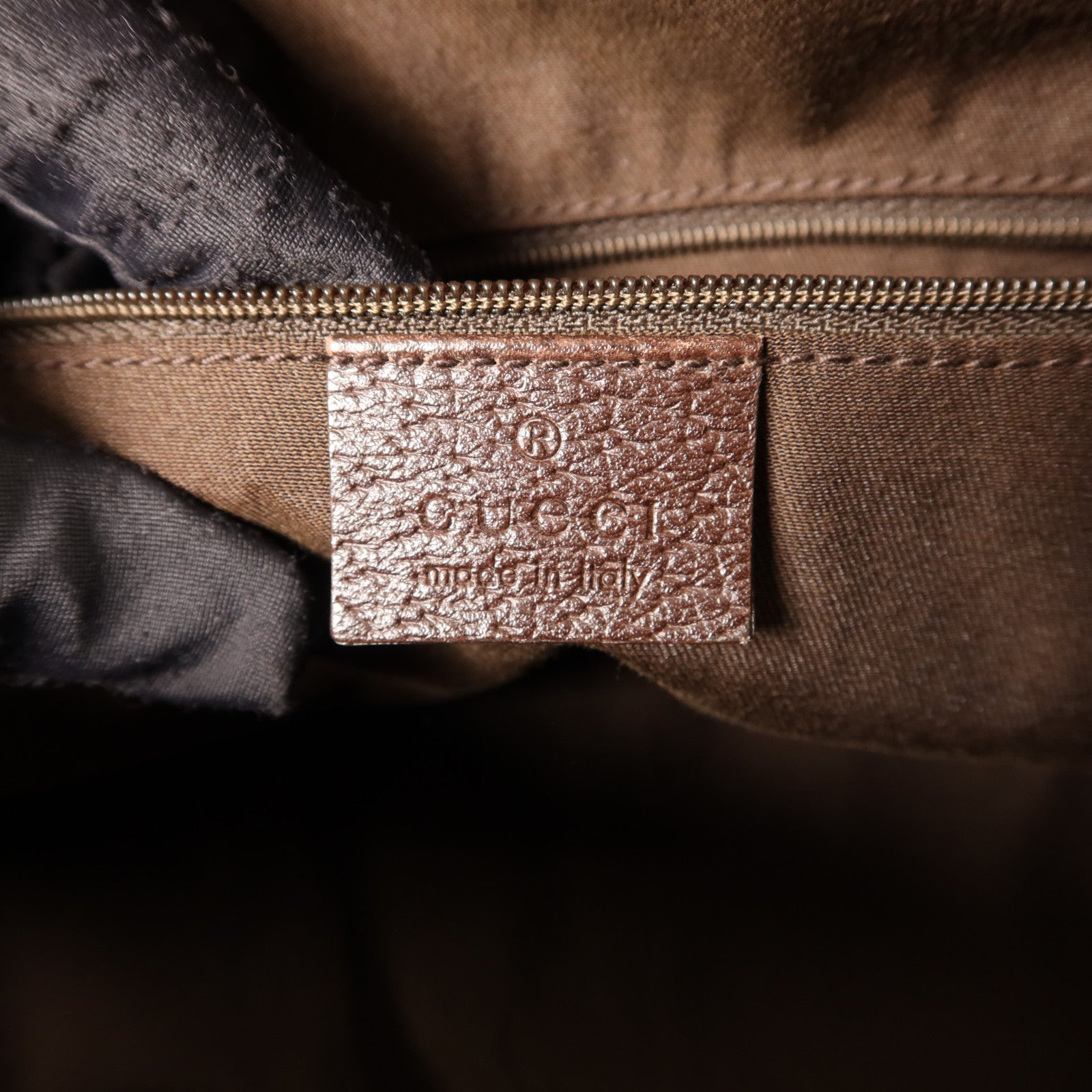 GUCCI 帆布Abbey Pocket Handbag金扣手挽袋