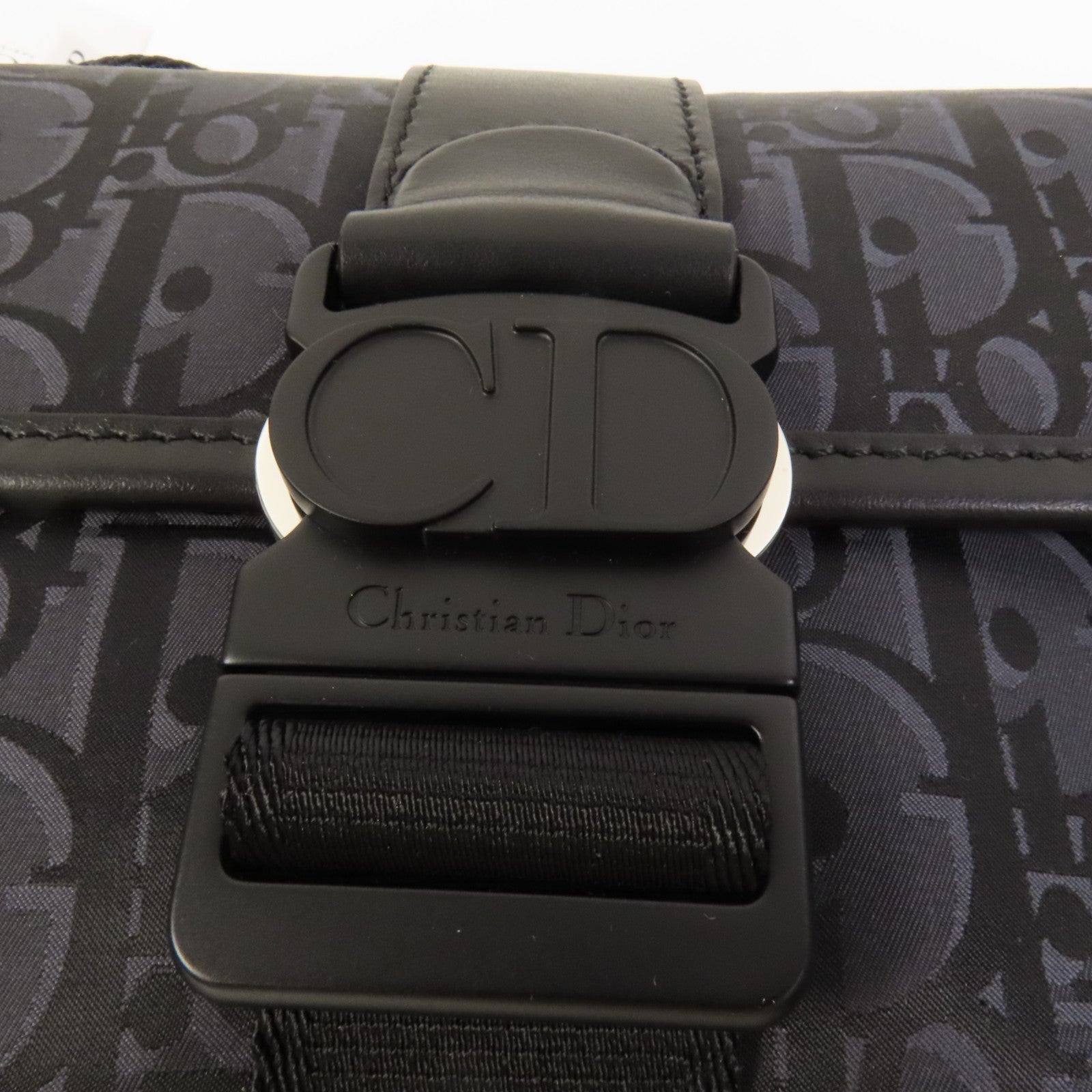 Dior 尼龍Dior Trek銀扣肩背袋