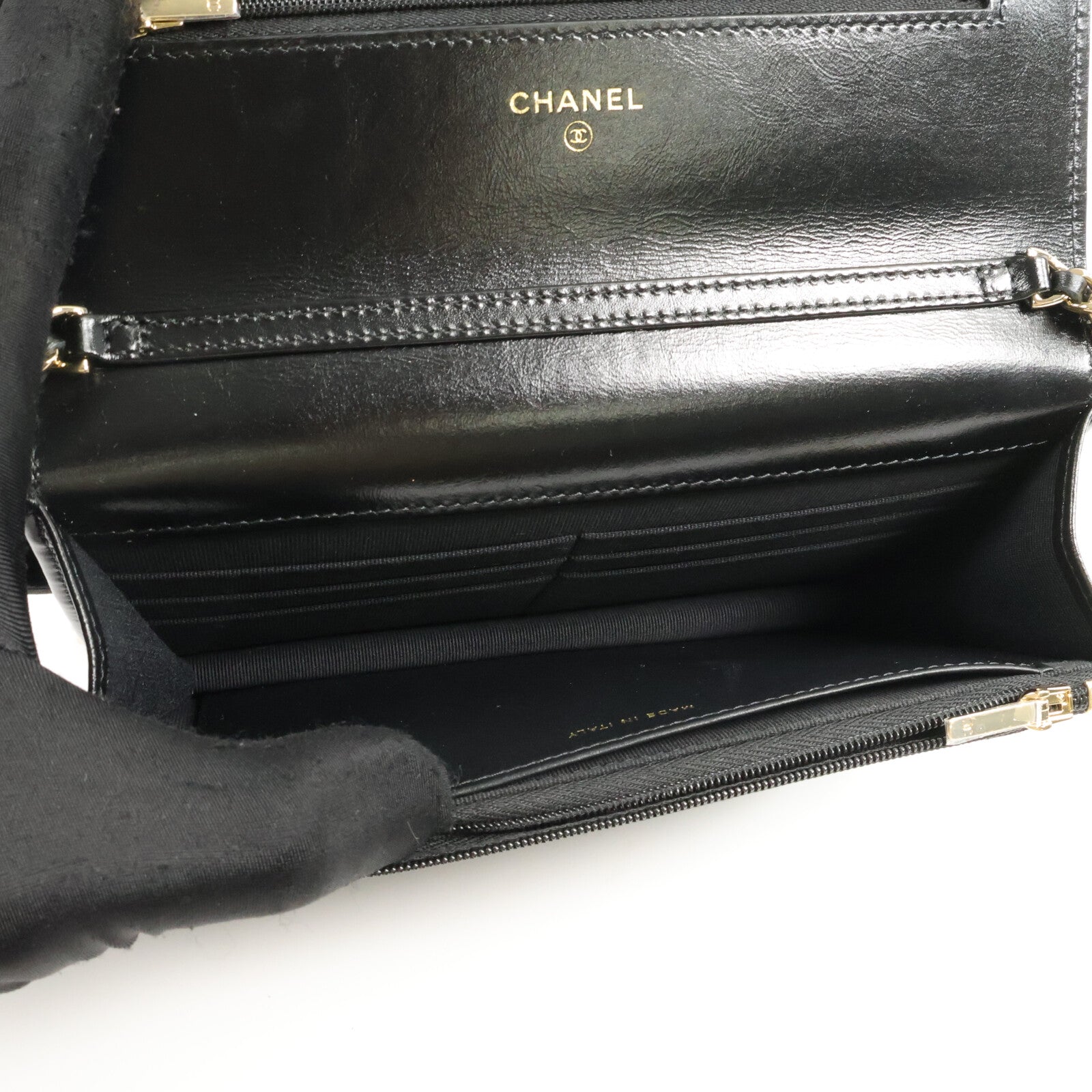 CHANEL 牛皮皮革Chanel 31 WOC鏈帶肩背袋