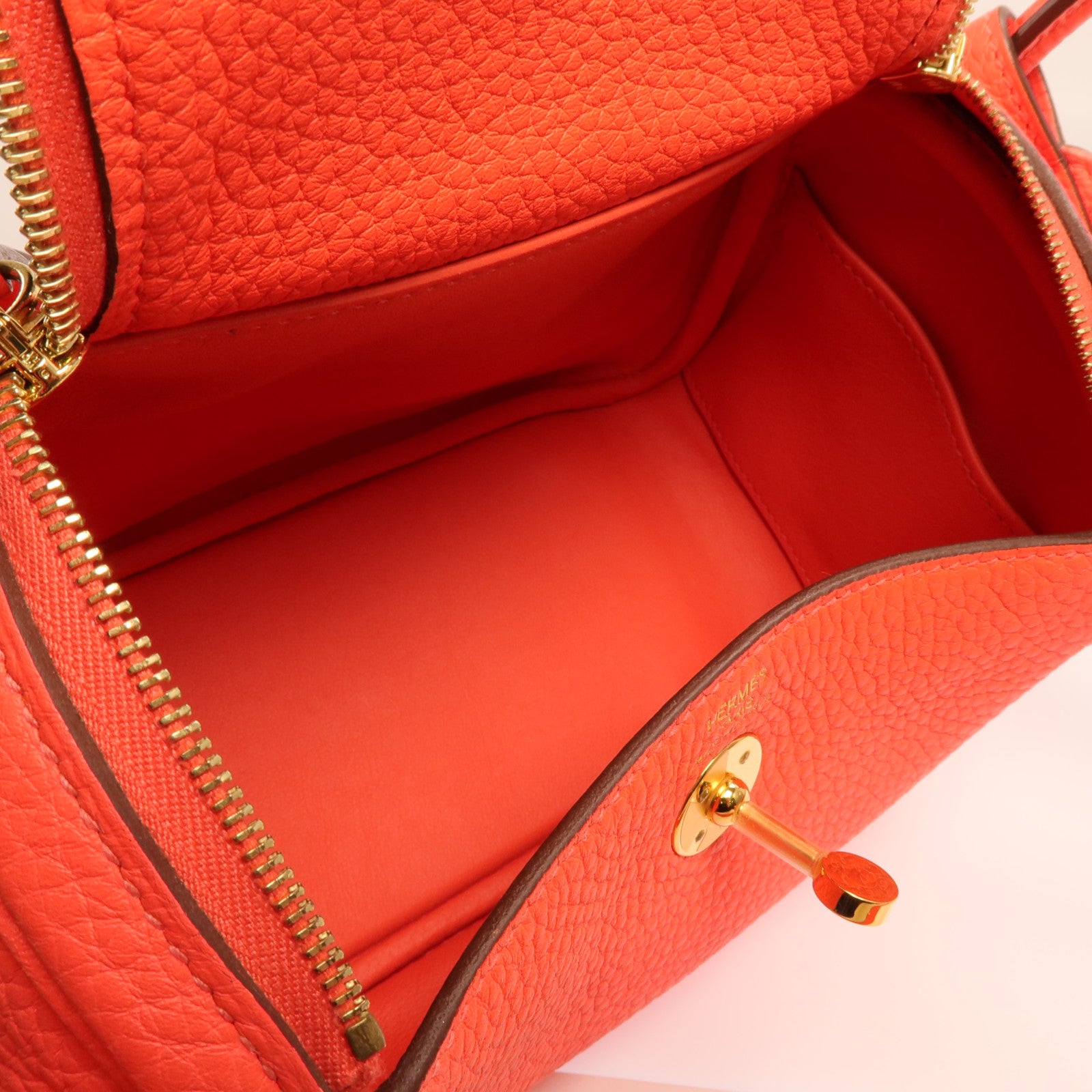 HERMES Clemence皮革Mini Lindy金扣手挽肩背兩用袋Rose Tomate