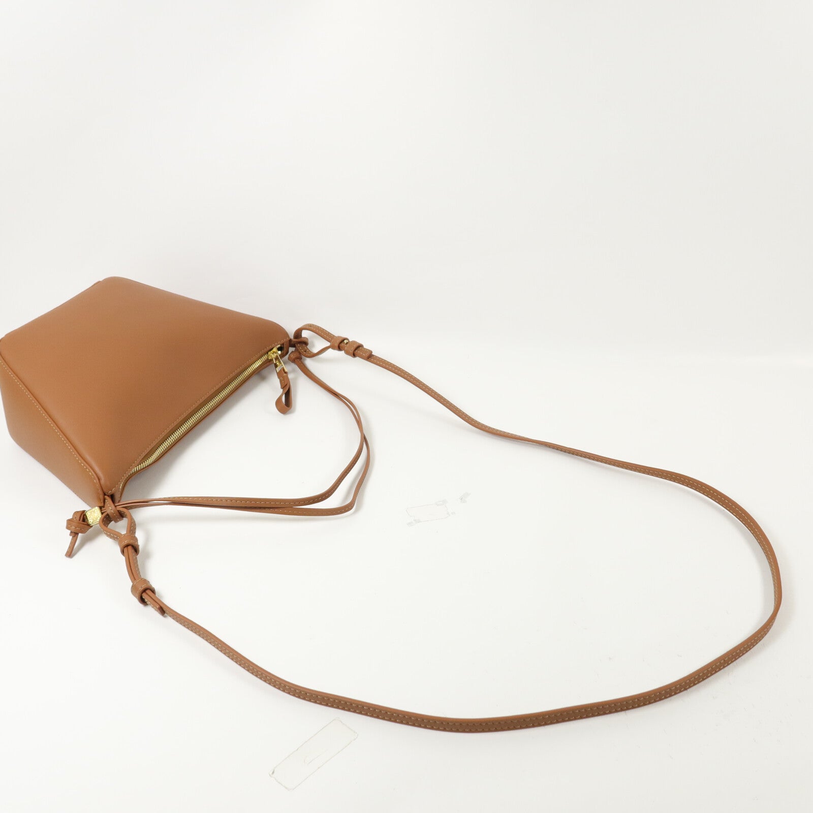 LOEWE 牛皮皮革Mini Hammock Hobo手挽肩背兩用袋