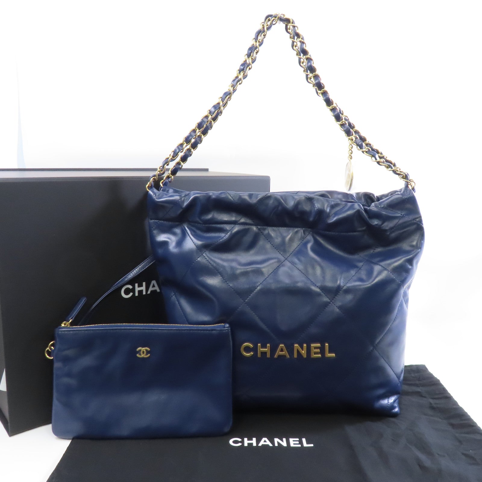 CHANEL 菱格牛皮皮革Chanel 22 Small金扣鏈帶肩背袋藍色