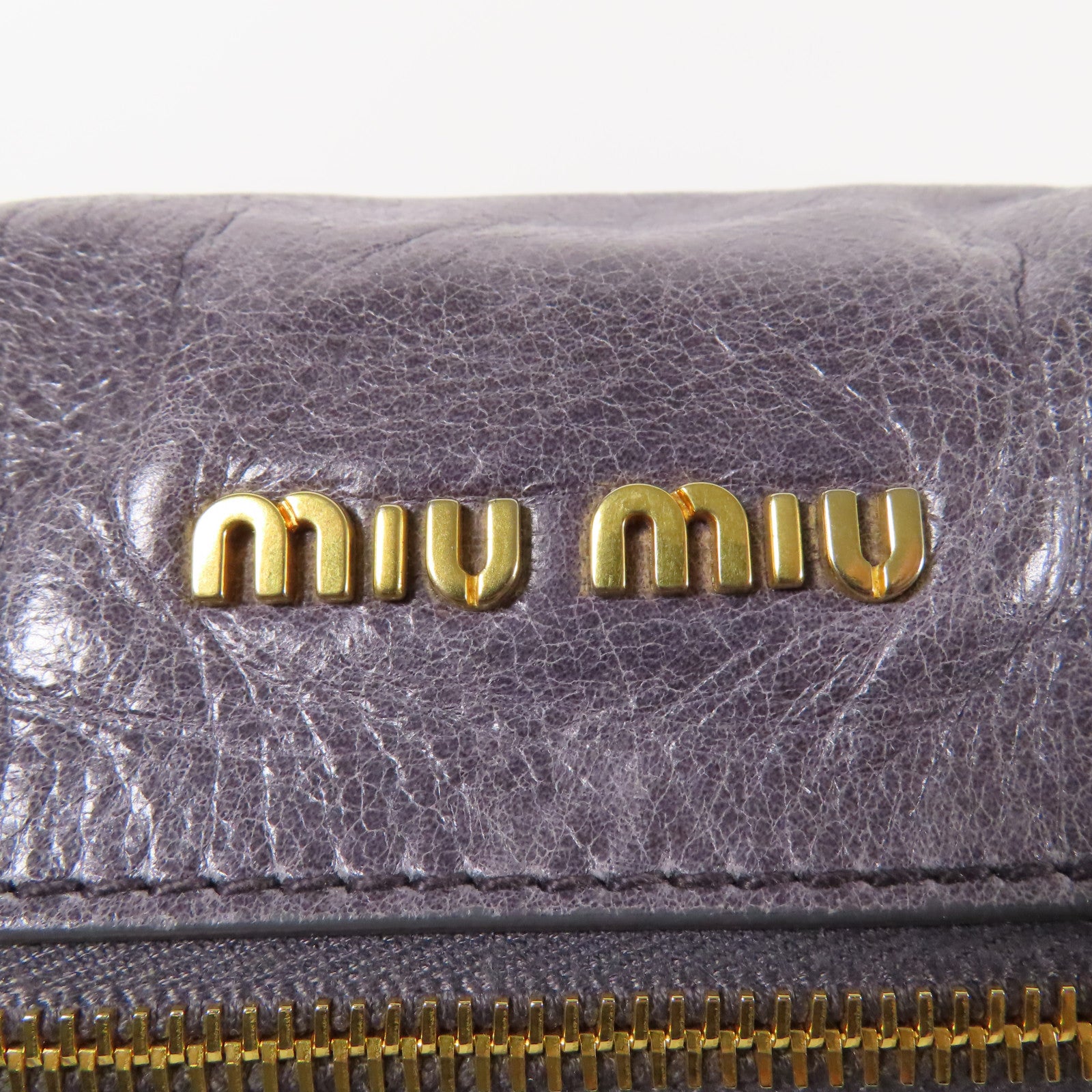 Miu Miu 牛皮皮革Shoulder Bag金扣肩背袋