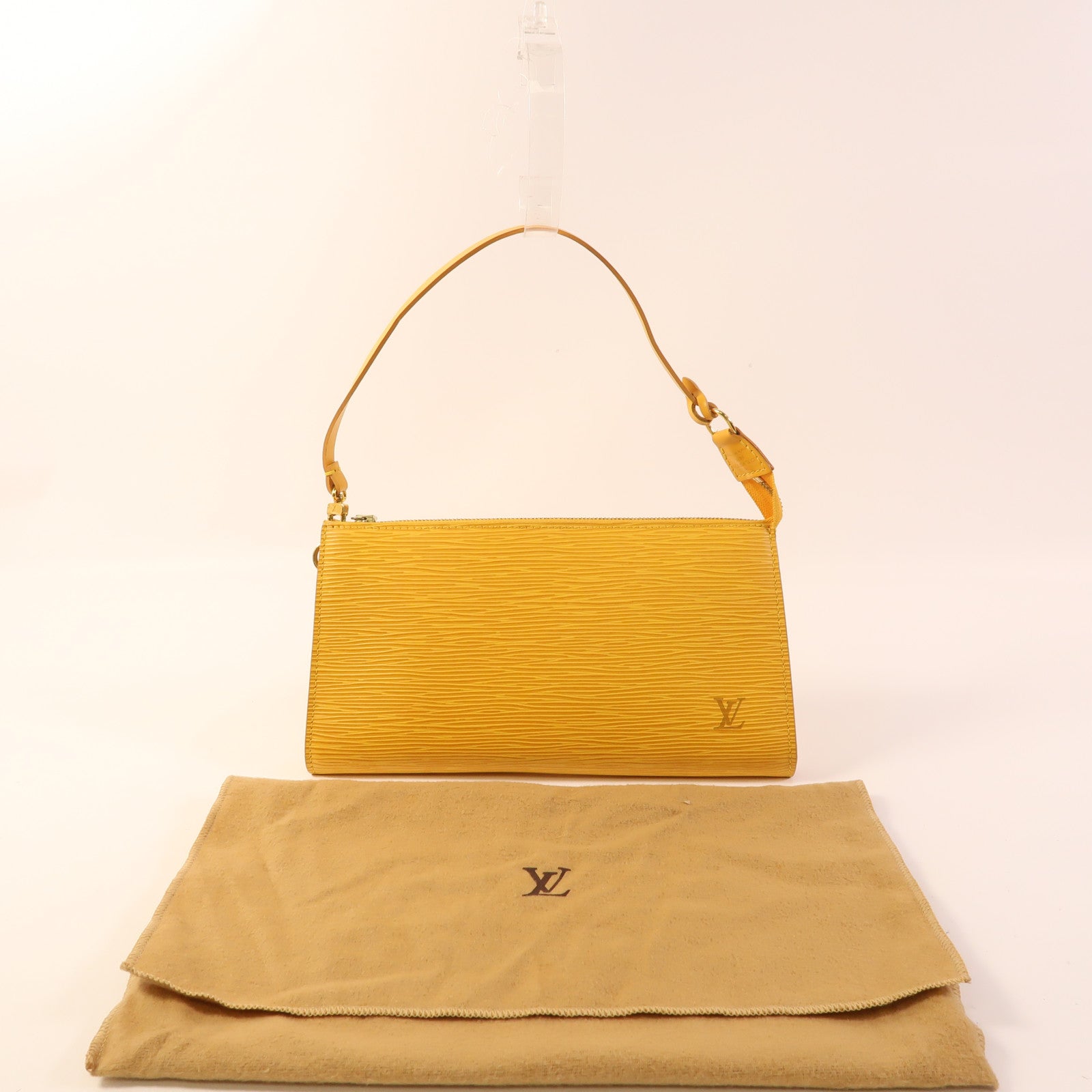 LOUIS VUITTON Epi Pochette Accessoires Pouch金扣手挽袋