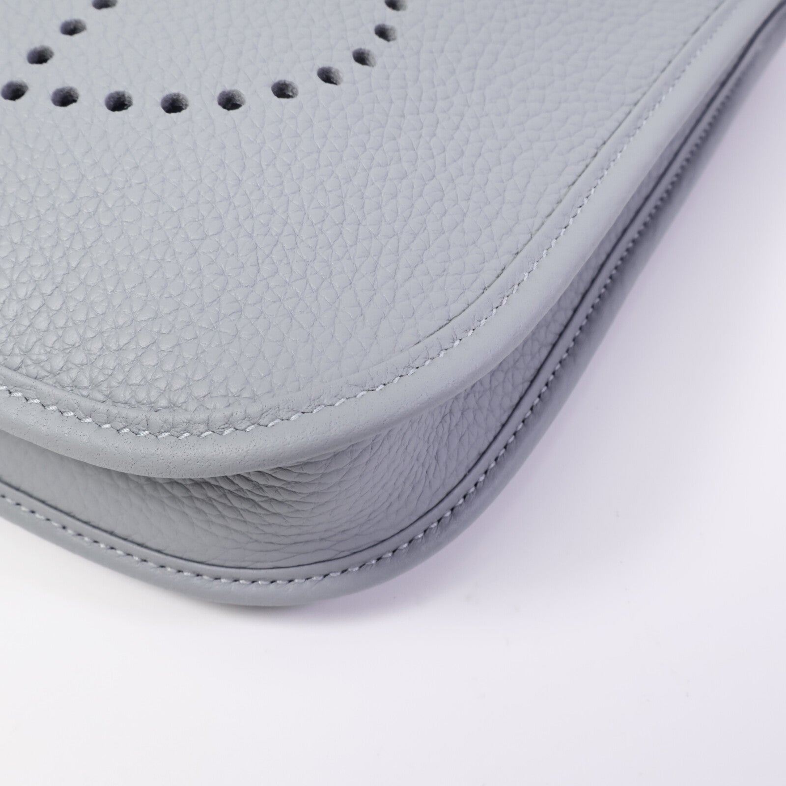 HERMES Clemence皮革Evelyne 23肩背袋Gris Pantin