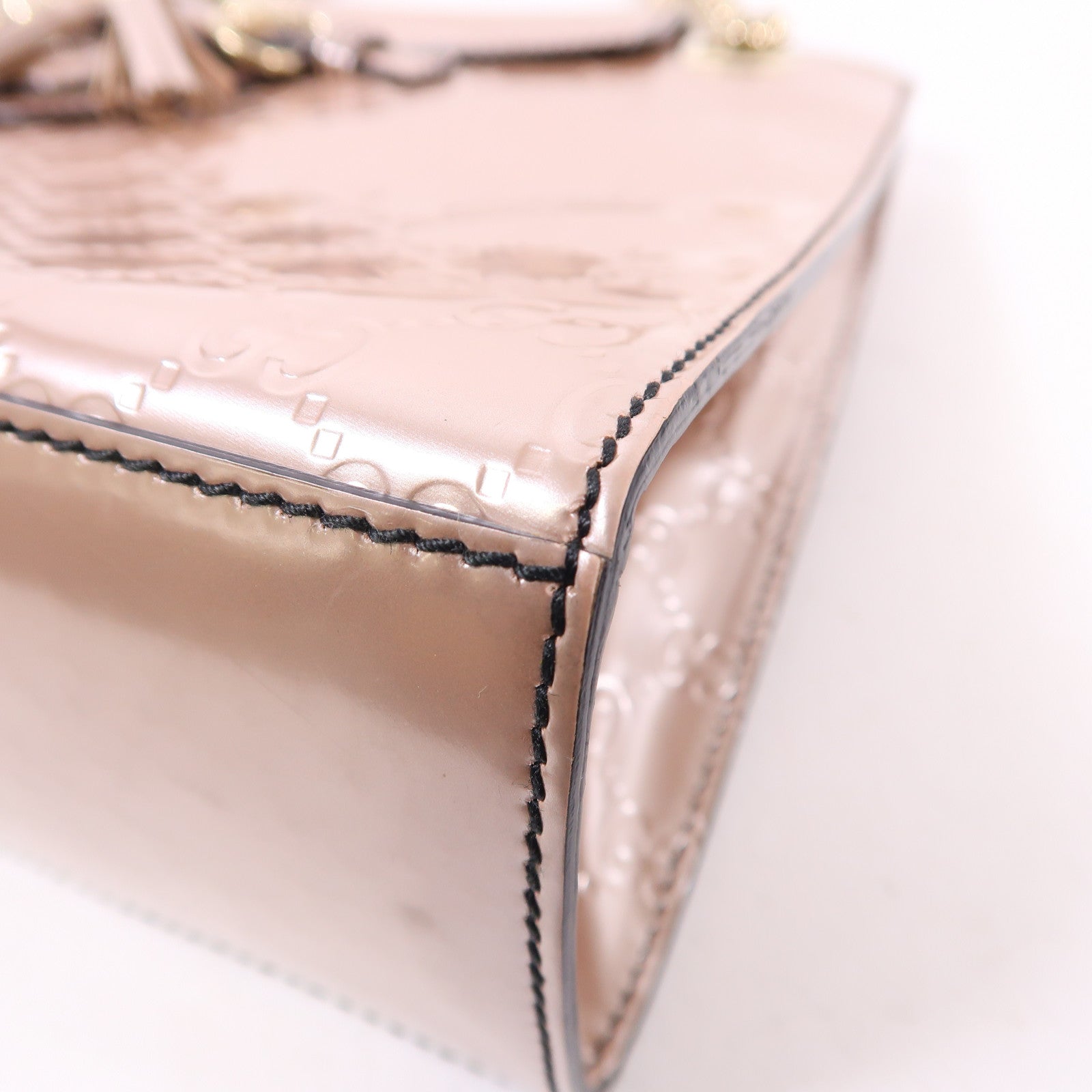 GUCCI 漆皮皮革Chain Shoulder Bag銀扣鏈帶肩背袋