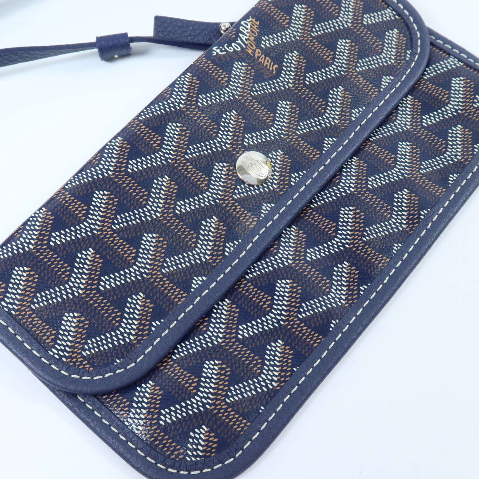 GOYARD 塗層帆布Sac Hardy PM銀扣肩背袋