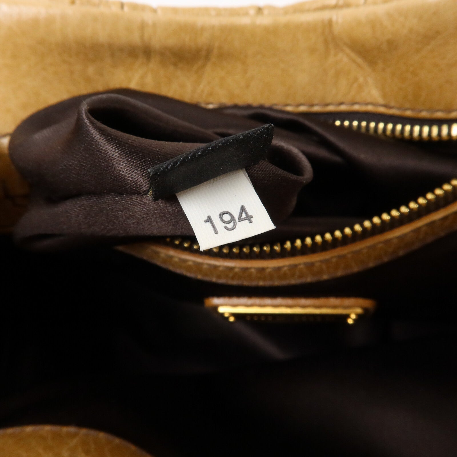 Miu Miu 牛皮皮革Shoulder Bag手挽肩背兩用袋