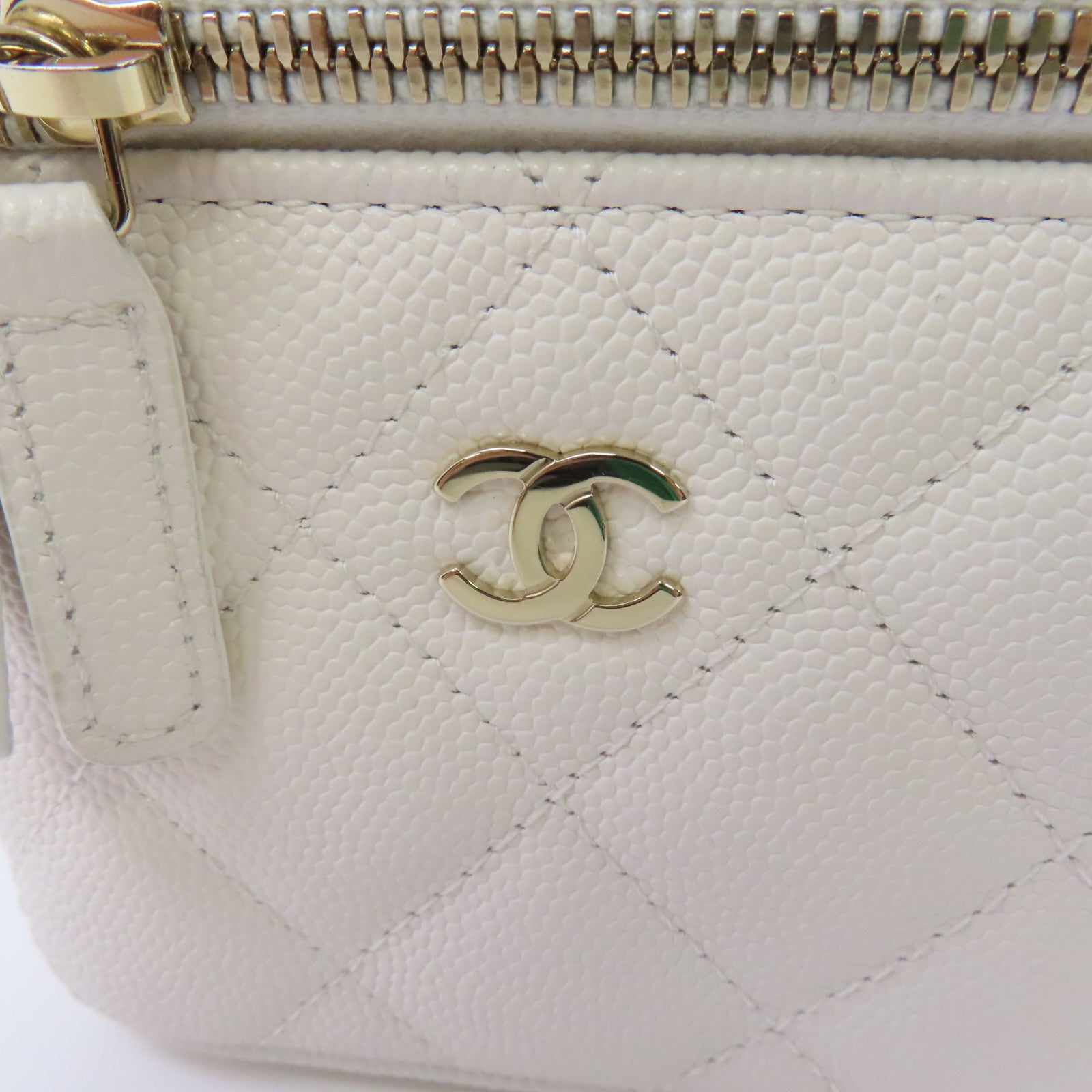 CHANEL 【激減優惠】菱格Caviar皮革Chain Shoulder Bag金扣鏈帶肩背袋白色