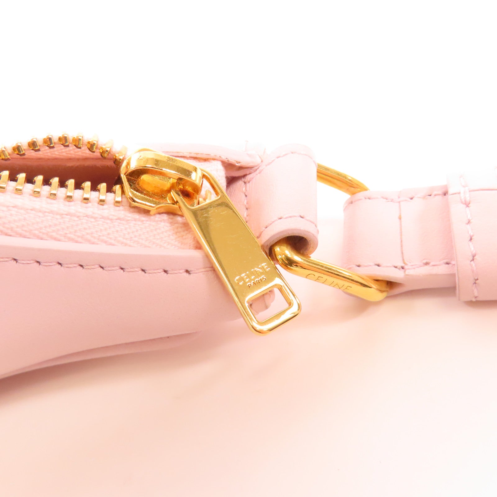 CELINE 牛皮皮革Ava金扣肩背袋