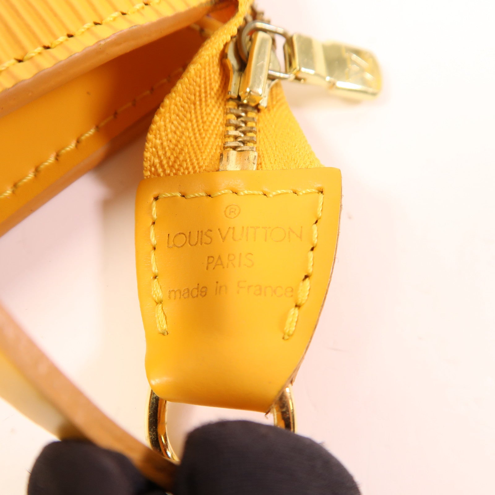 LOUIS VUITTON Epi Pochette Accessoires Pouch金扣手挽袋