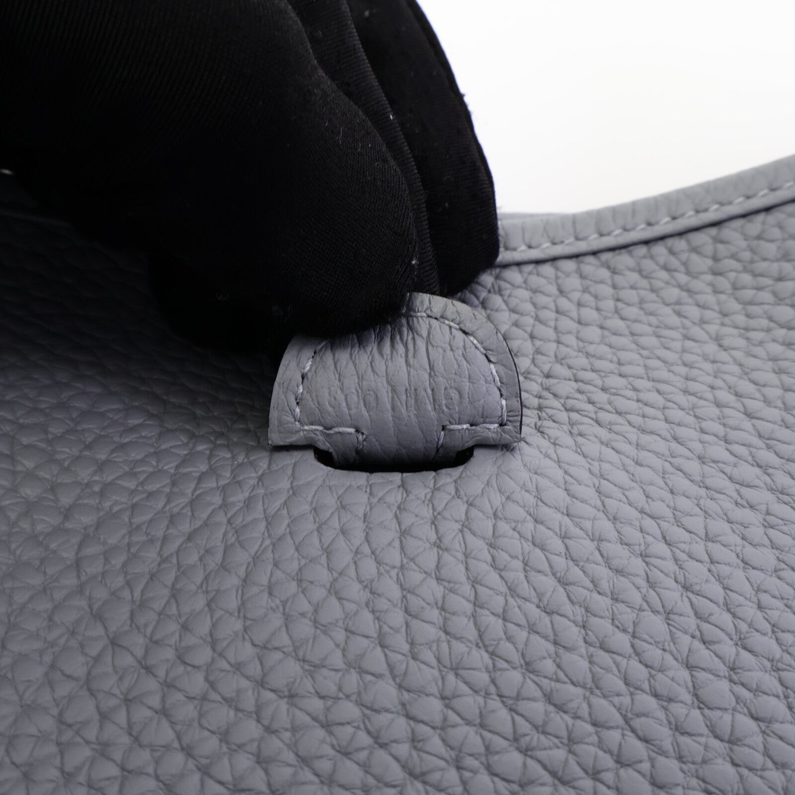 HERMES Clemence皮革Evelyne 23肩背袋Gris Pantin