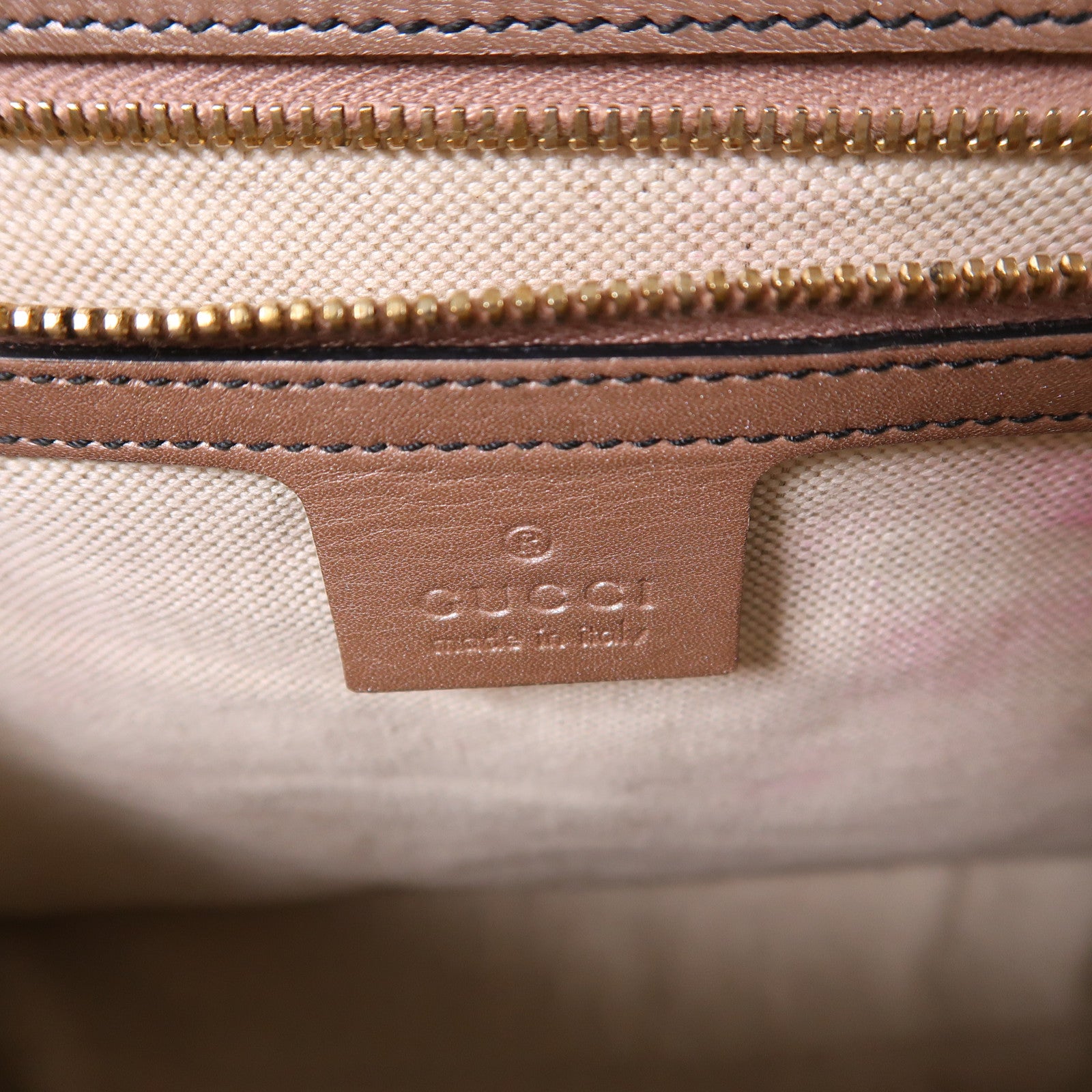 GUCCI 漆皮皮革Chain Shoulder Bag銀扣鏈帶肩背袋